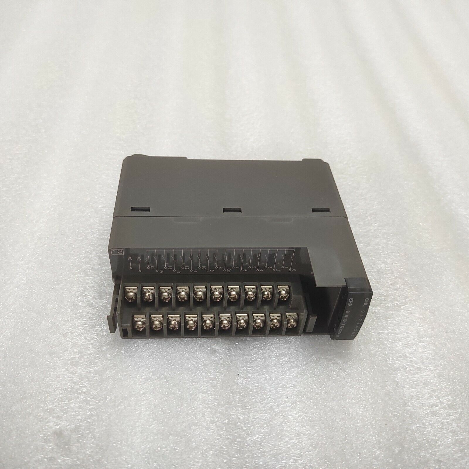 FUJI ELECTRIC NP1X1606-W DIGITAL INPUT MODULE NP1X1606W