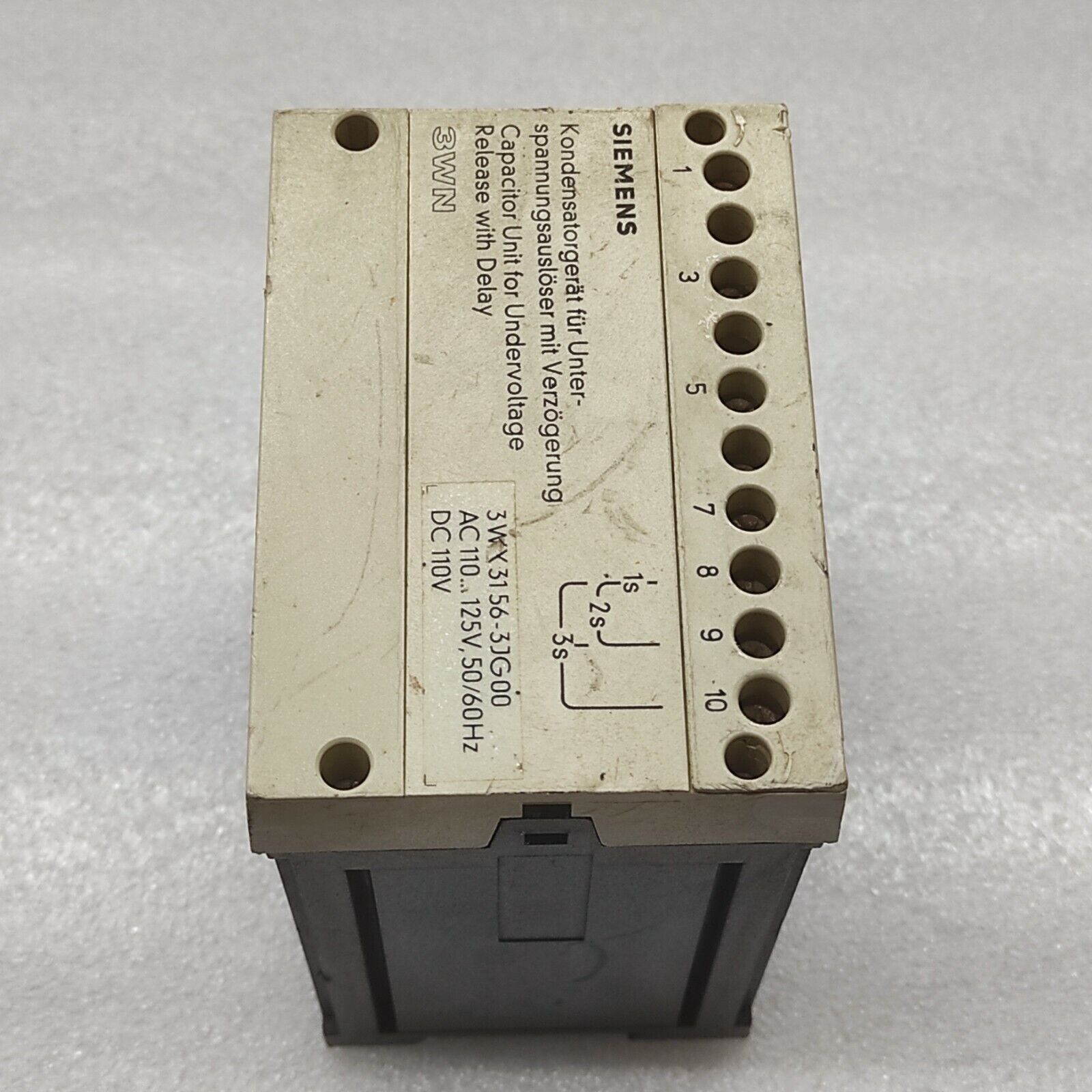 SIEMENS 3WX3156-3JG00 CAPACITOR UNIT FOR UNDERVOLTAGE RELEASE WITH DELAY 110-125