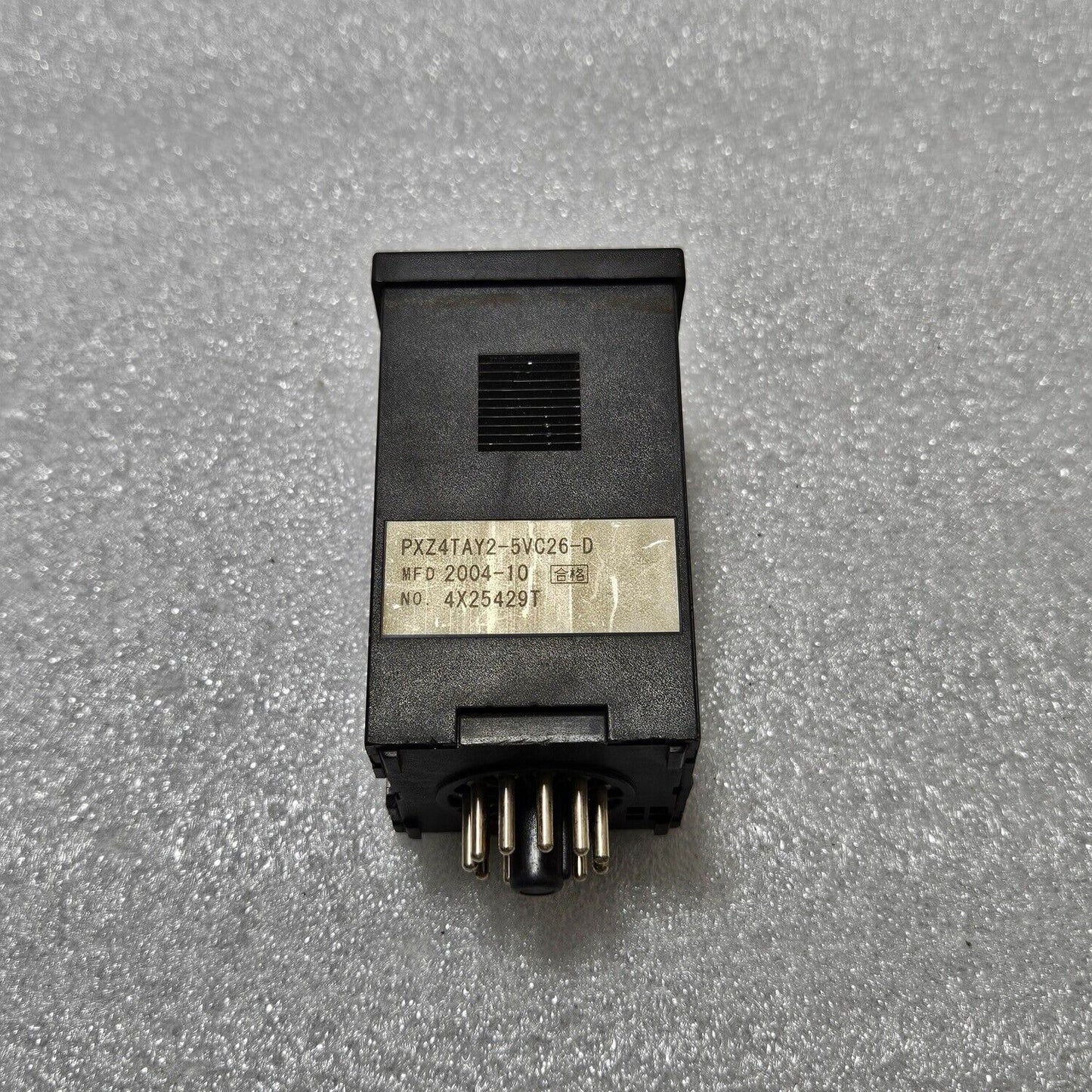 FUJI ELECTRIC PXZ4TAY2-5VC26-D TEMPERATURE CONTROLLER