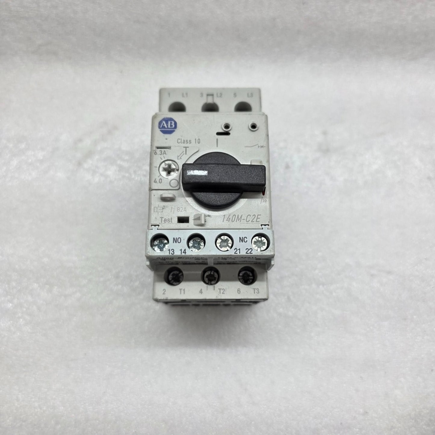 ALLEN BRADLEY CAT 140M-C2E-B63 SER C MOTOR CIRCUIT BREAKER 4.0-6.3 A