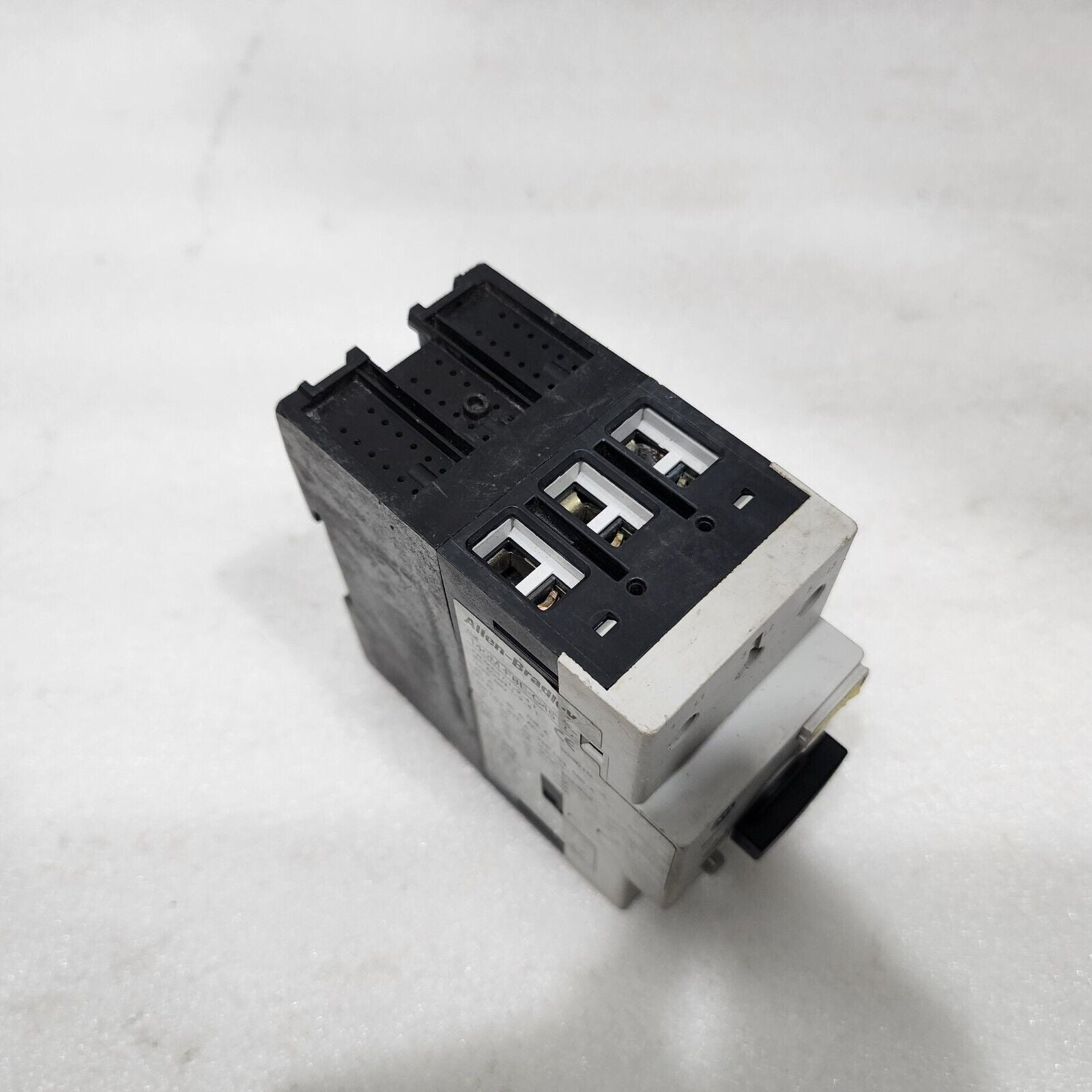 ALLEN BRADLEY 140M-F8E-C45 CIRCUIT BREAKER MOTOR PROTECTION 32-45A