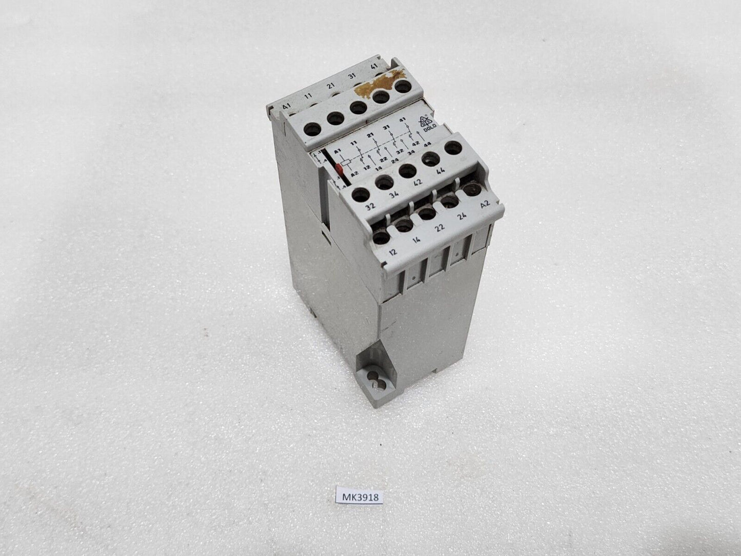DOLD AD 866.14 SWITCHING RELAY 110V