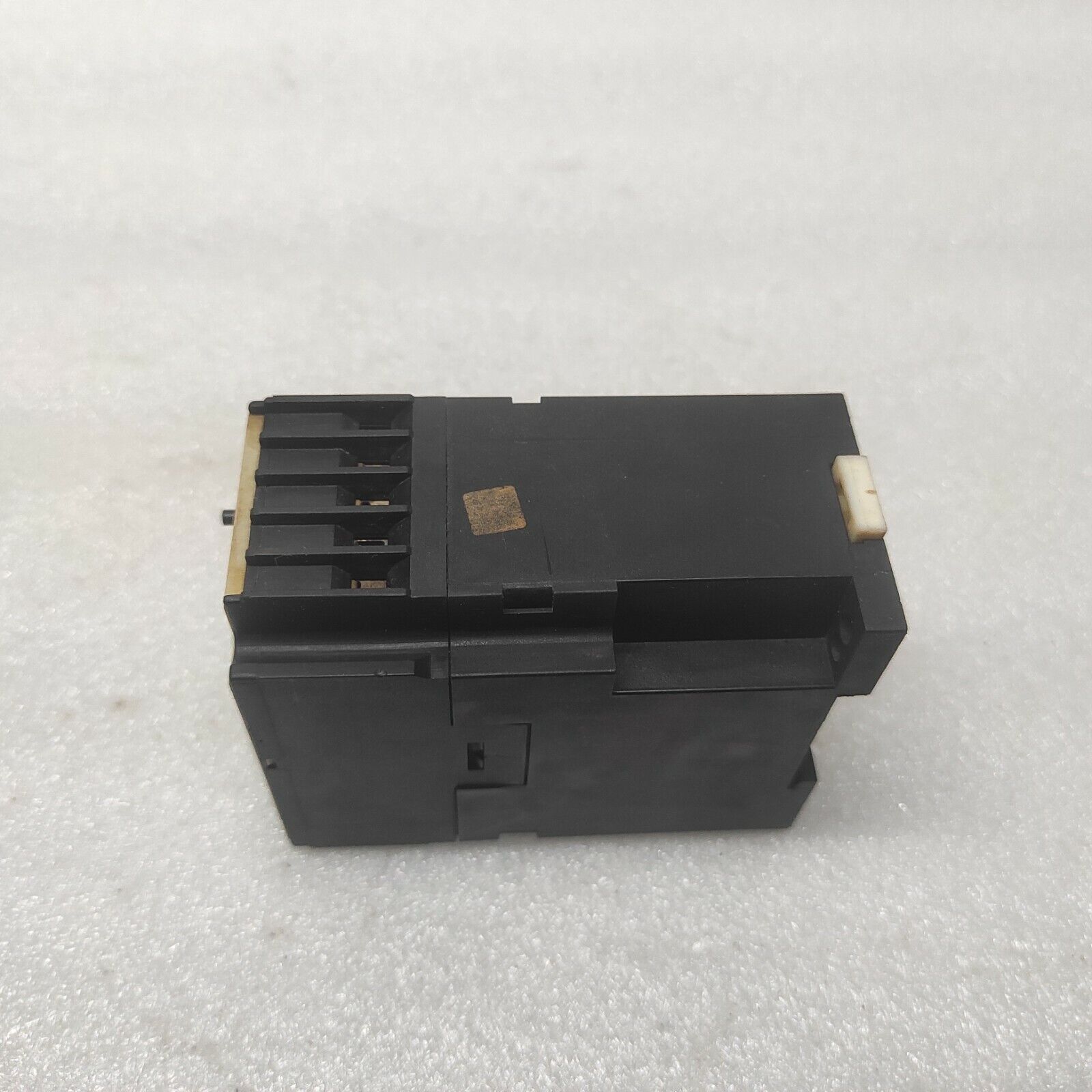 SIEMENS 7RA0015-0CA62 VOLTAGE RELAY