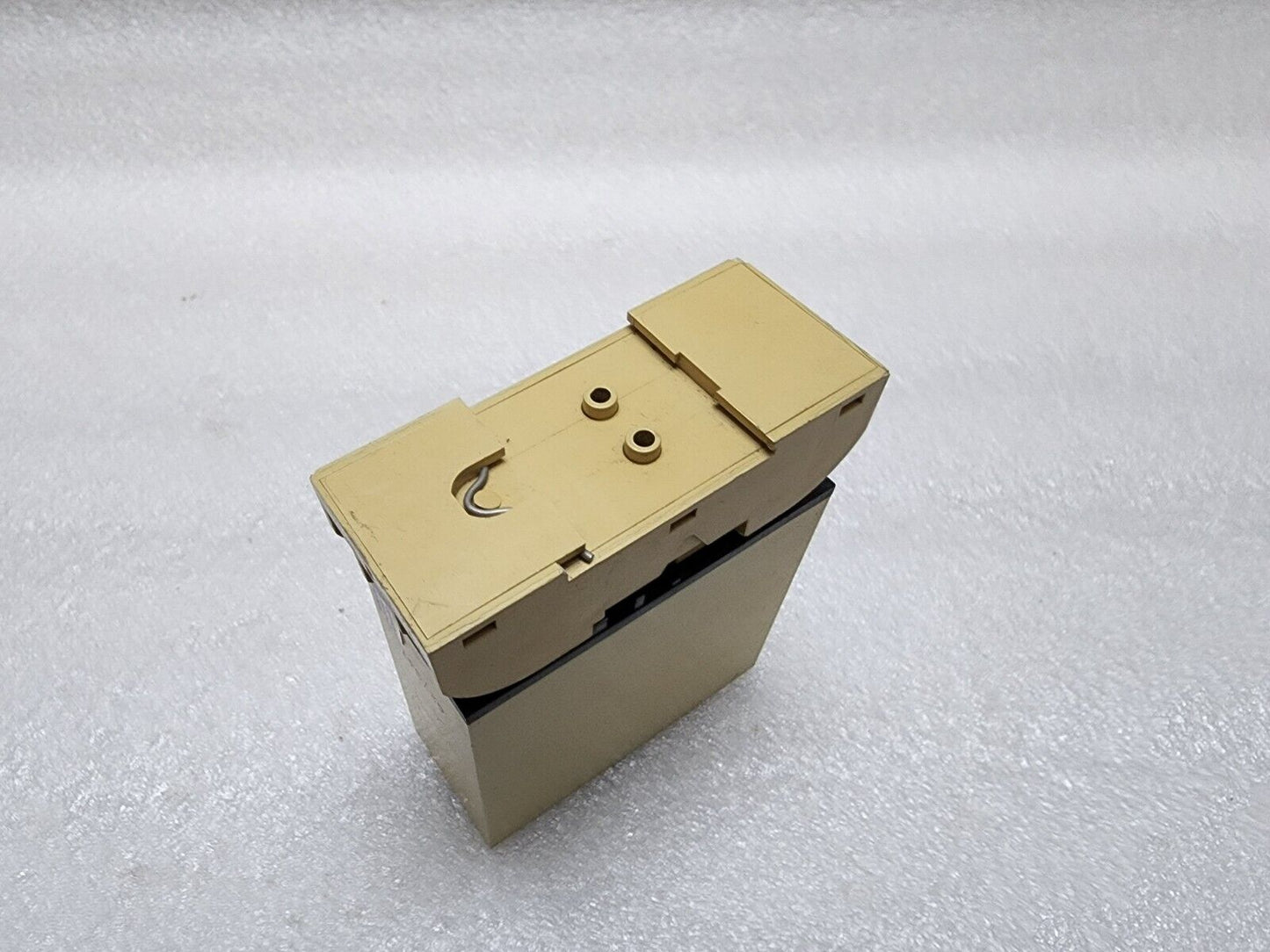 CARLO GAVAZZI GAD1501700 8-CH RECEIVER 10-30VDC