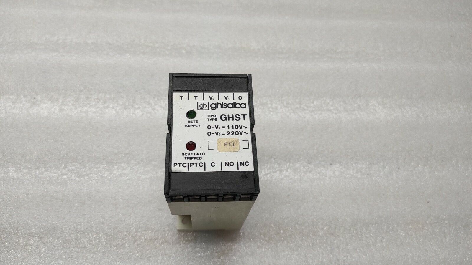GHISALBA GHST CONTACTOR RELAY 110-220V