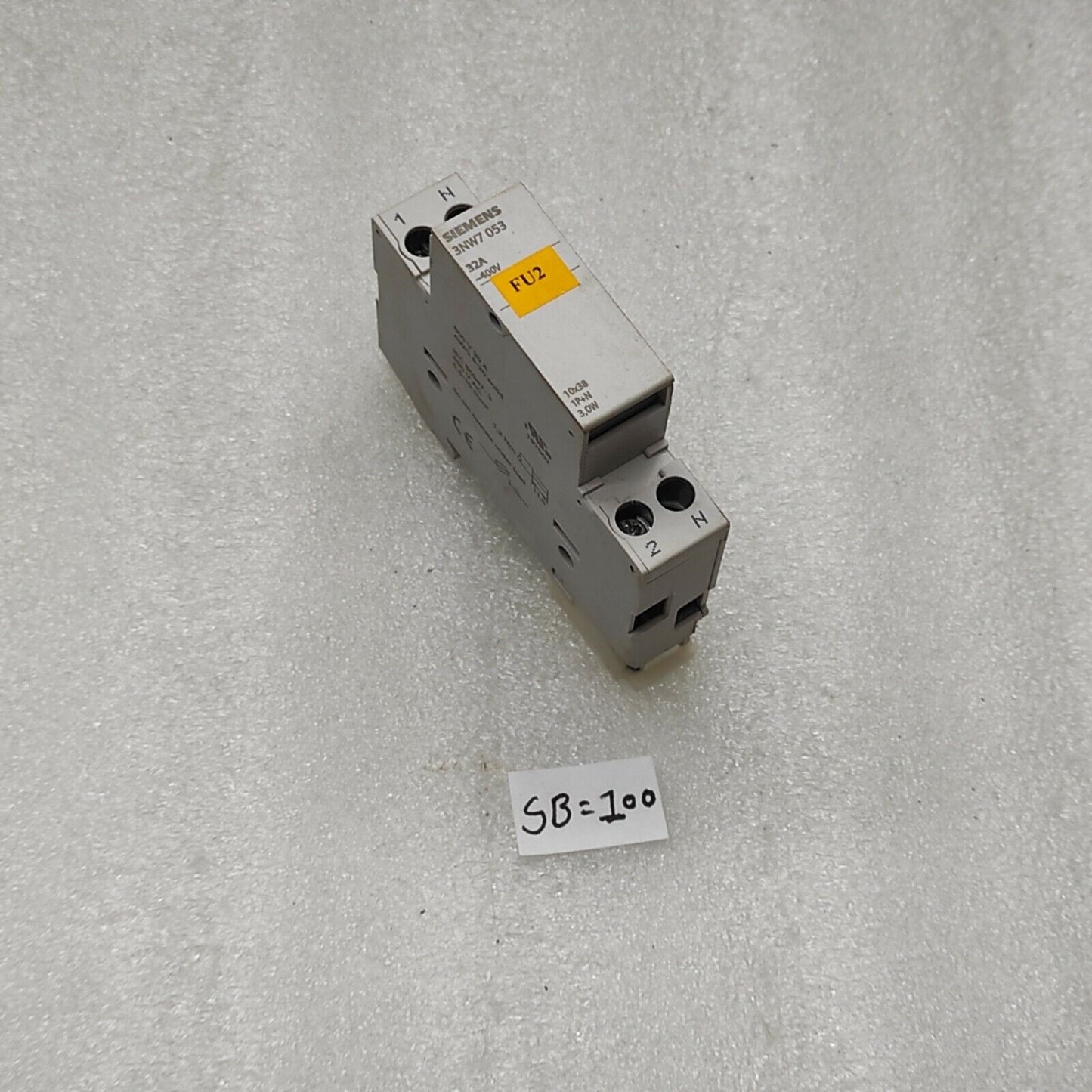 SIEMENS 3NW7 053 FUSE BASE 32A 400V