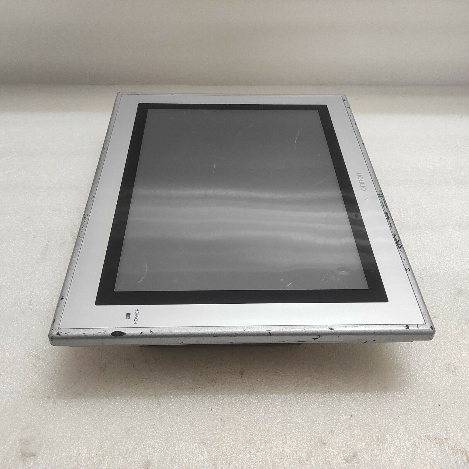 OMRON FH-MT12 TOUCH PANEL MONITOR 24VDC