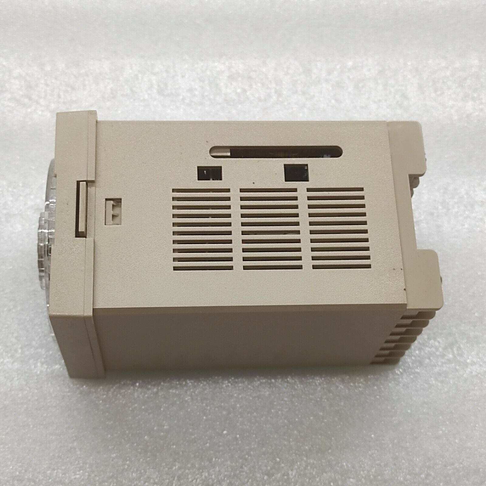 HANYOUNG HY-100_PPMNR05 TEMPERATURE CONTROLLER 0-200'C 110-220VAC