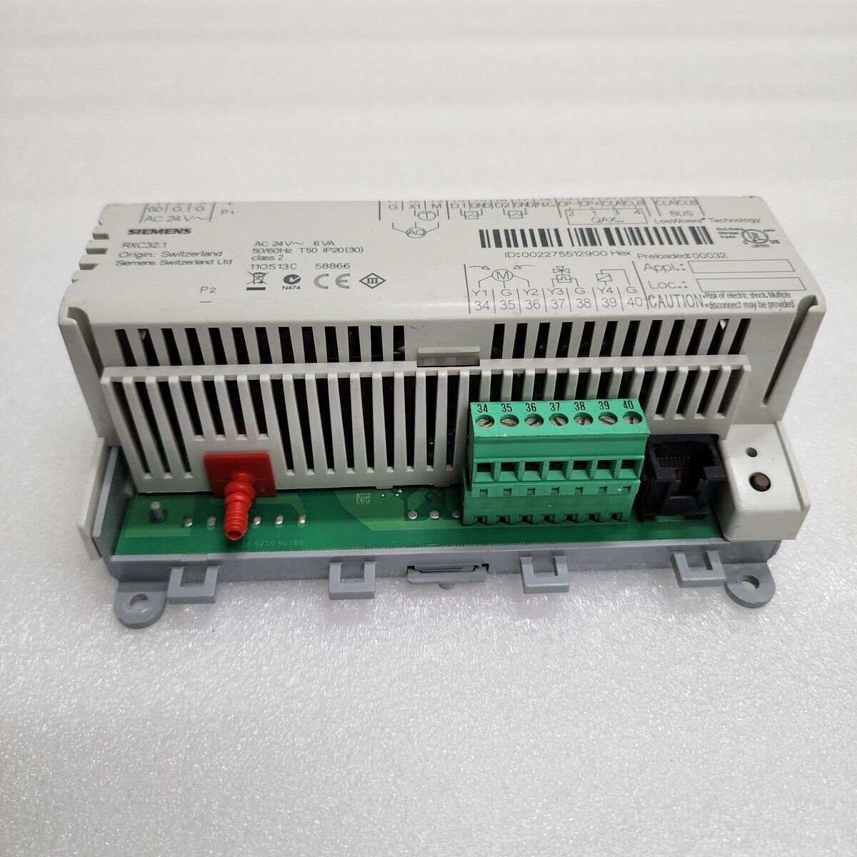 SIEMENS RXC32.1 CONTROLLER WITH GLB 131.1E ACTUATOR 24VAC