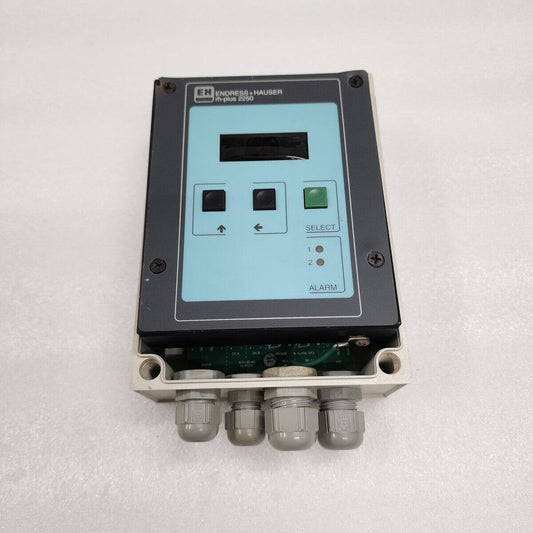ENDRESS + HAUSER RH-PLUS 2250 RELATIVE HUMIDITY ANALYZER MR2250-R5D6S1 187-276V