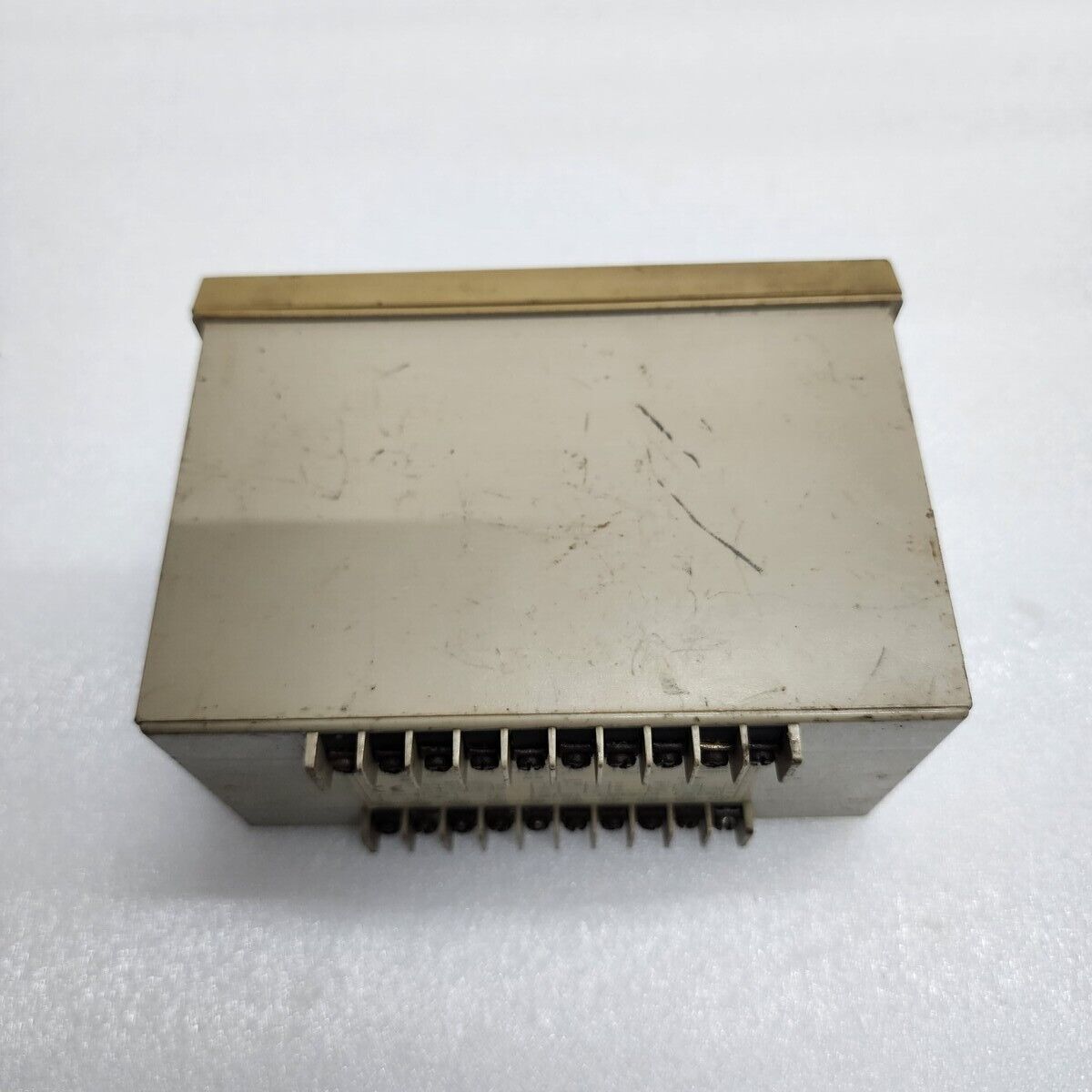 YUDIAN AI PID TEMPERATURE CONTROLLER 100-240V