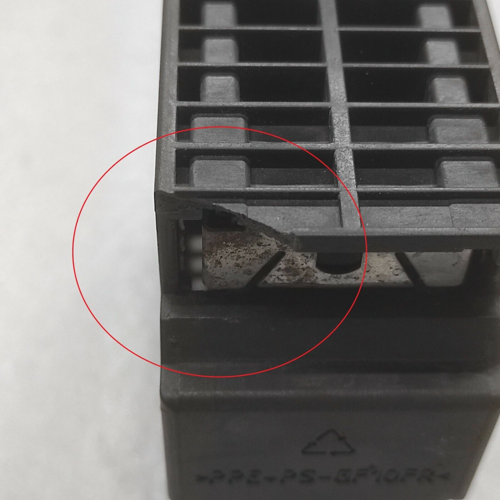 SIEMENS 6ES7 322-1HH01-0AA0 OUTPUT MODULE