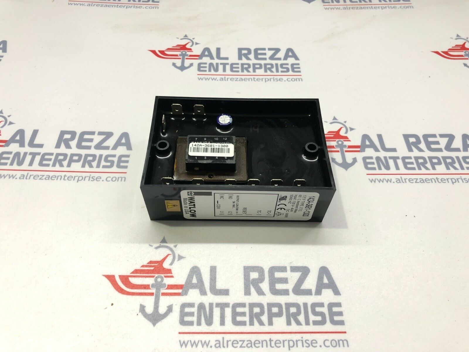 WATLOW 142A-3681-1300 TEMPERATURE PROCESS CONTROLLER 120V