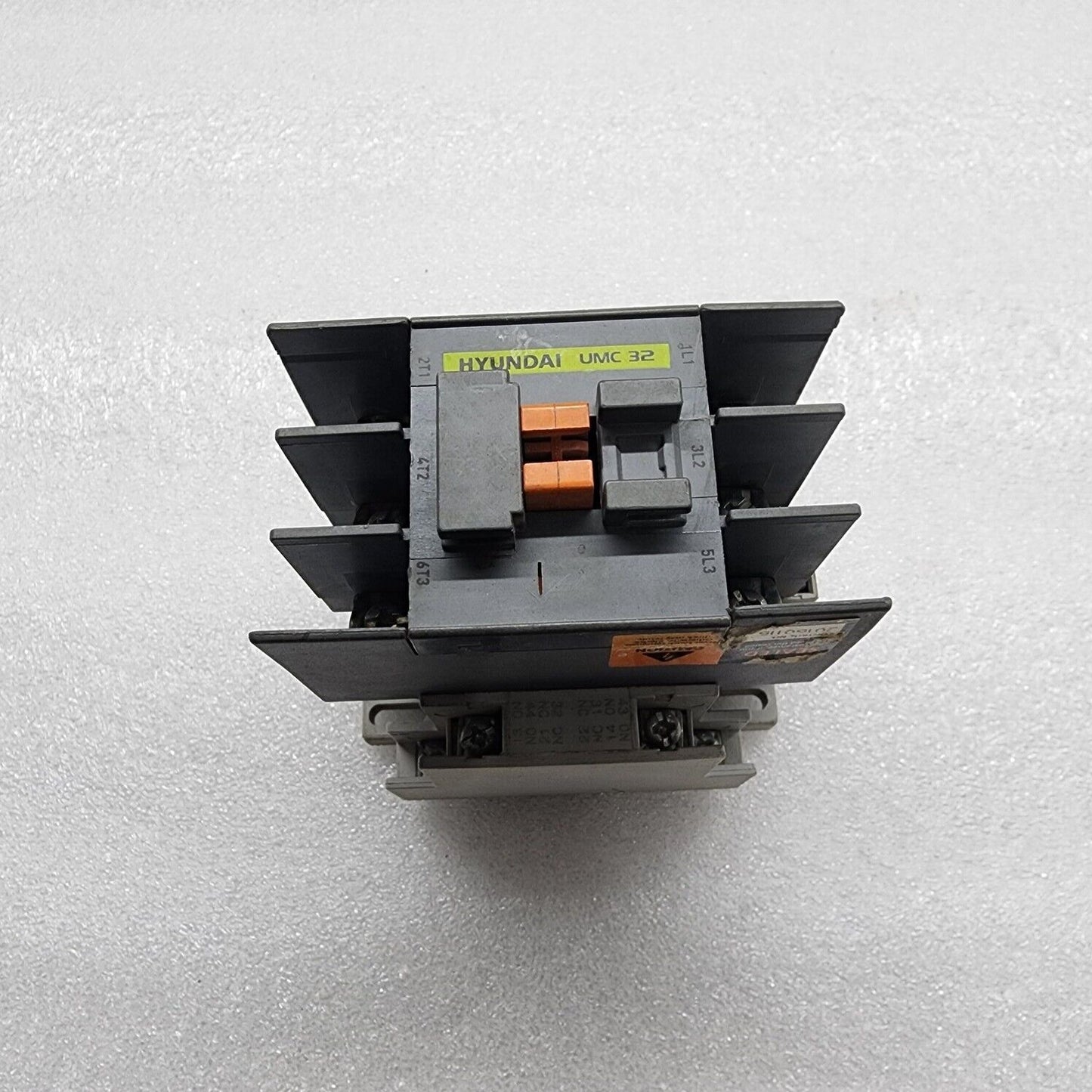 HYUNDAI UMC 32 MAGNETIC CONTACTOR COIL VOLTAGE 100-110V
