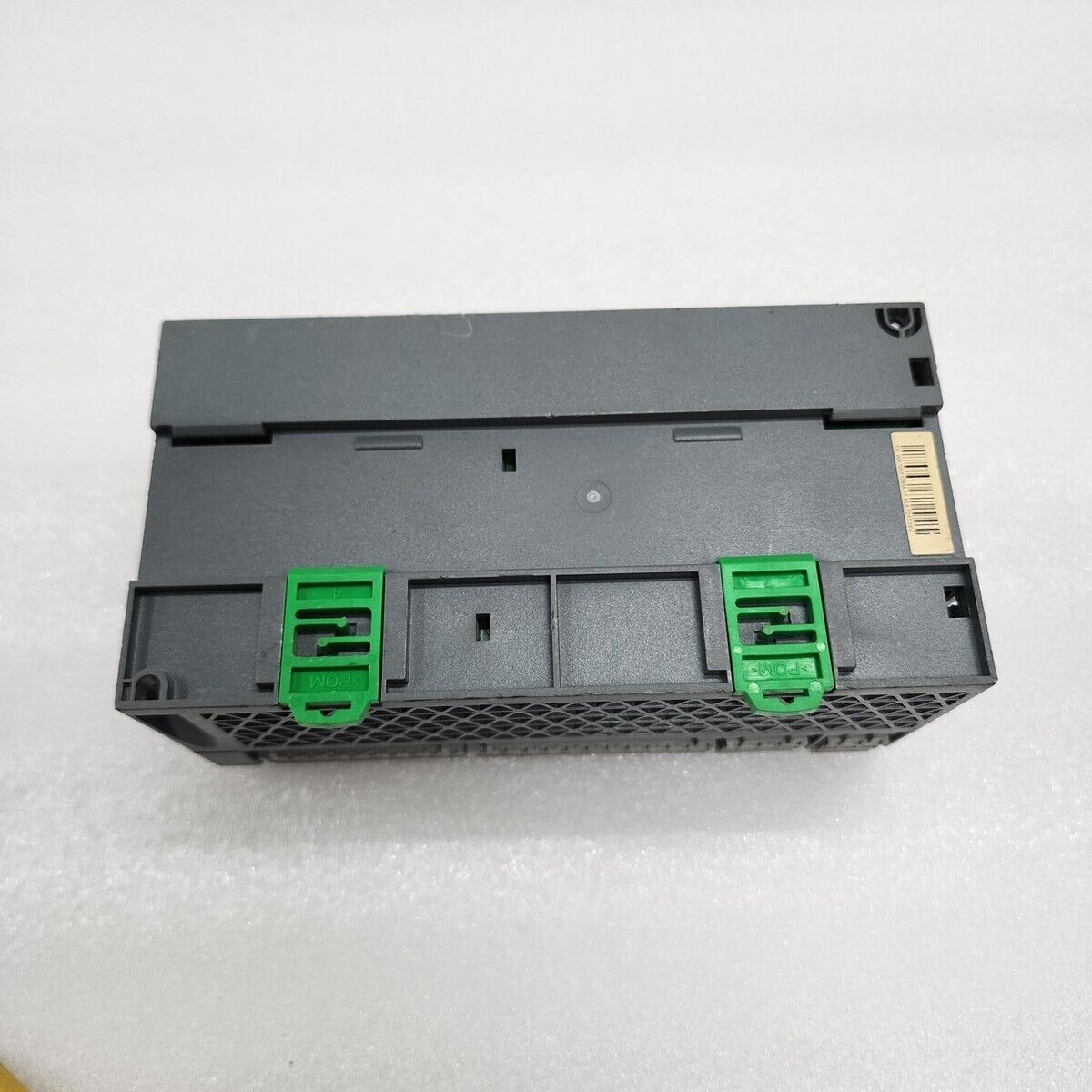 TM200C40T CONTROLLER M200 40 I/O TRANSISTOR SOURCE