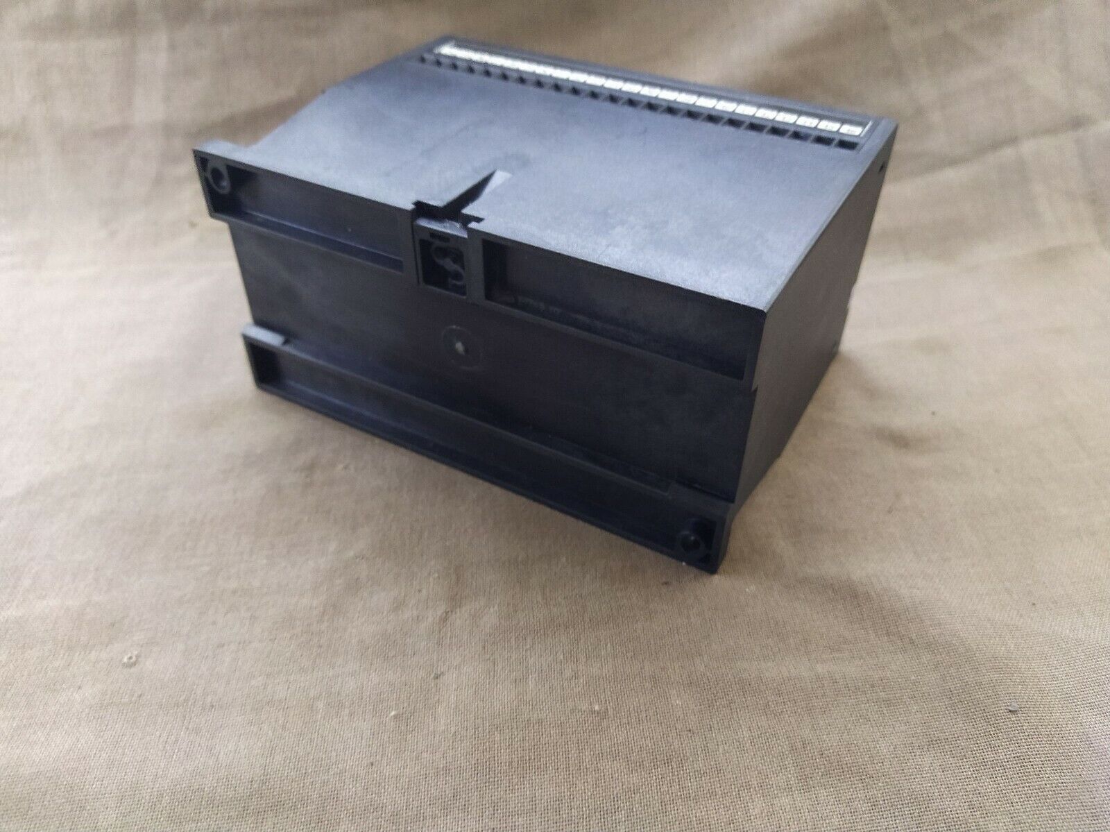 Deif FAS-113DG Synchronisation & Circuit Breaker Closing 243989.10 220V AC