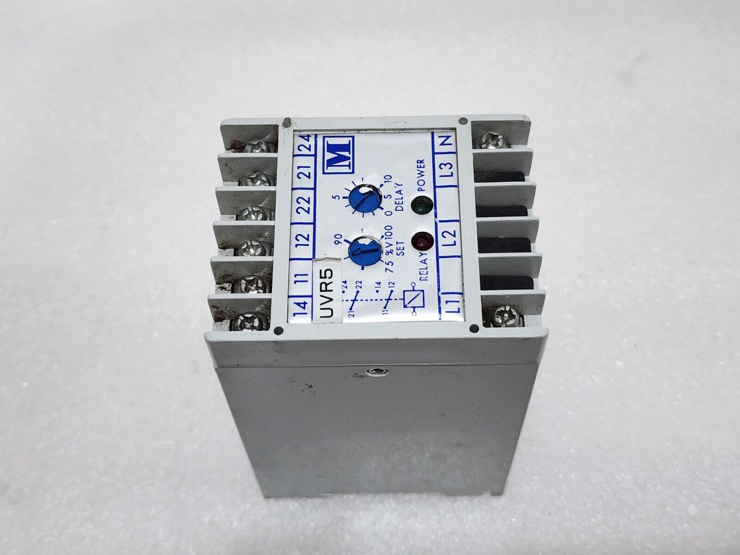 MULTITEK M200V1XVN VOLTAGE RELAY UNDER TRIP 220V