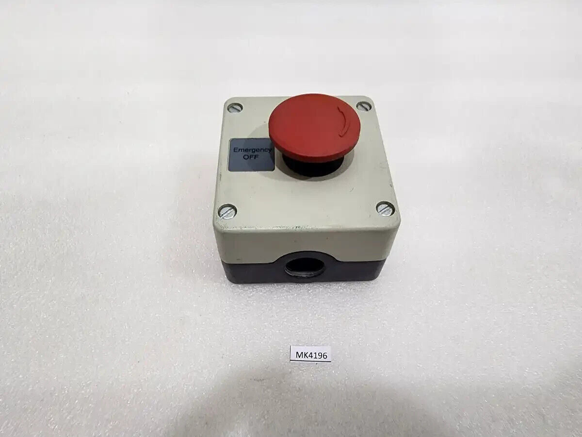 SIEMENS 3SB58 PUSH BUTTON STATION 10A 660VAC