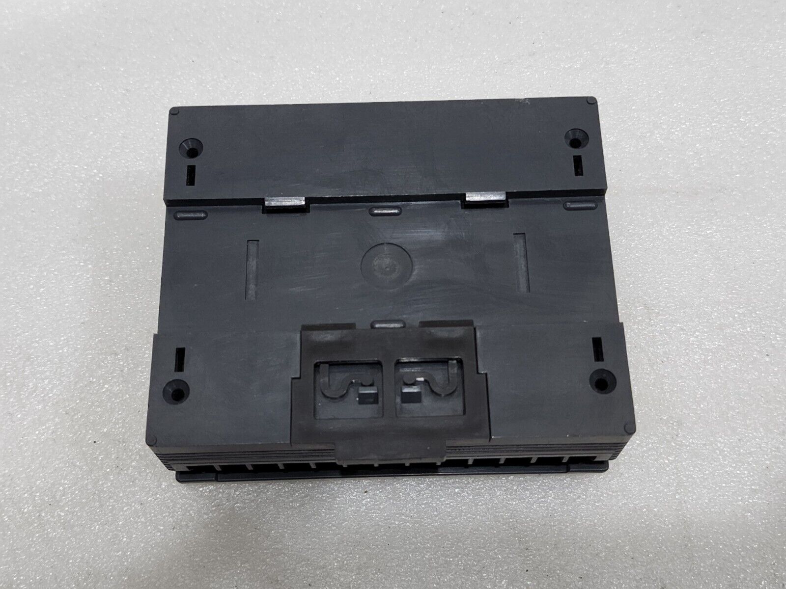 KEYENCE KV-40DT BASE UNIT 