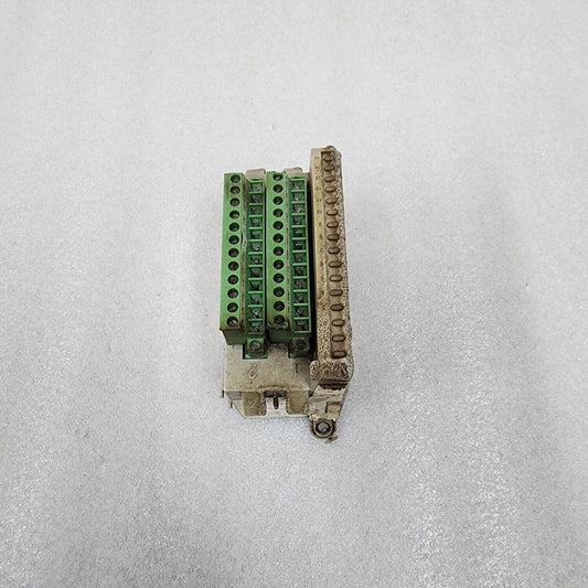 ALLEN BRADLEY CAT 2085-IQ16 SER A 74699 (BODY BURNED) WORKING