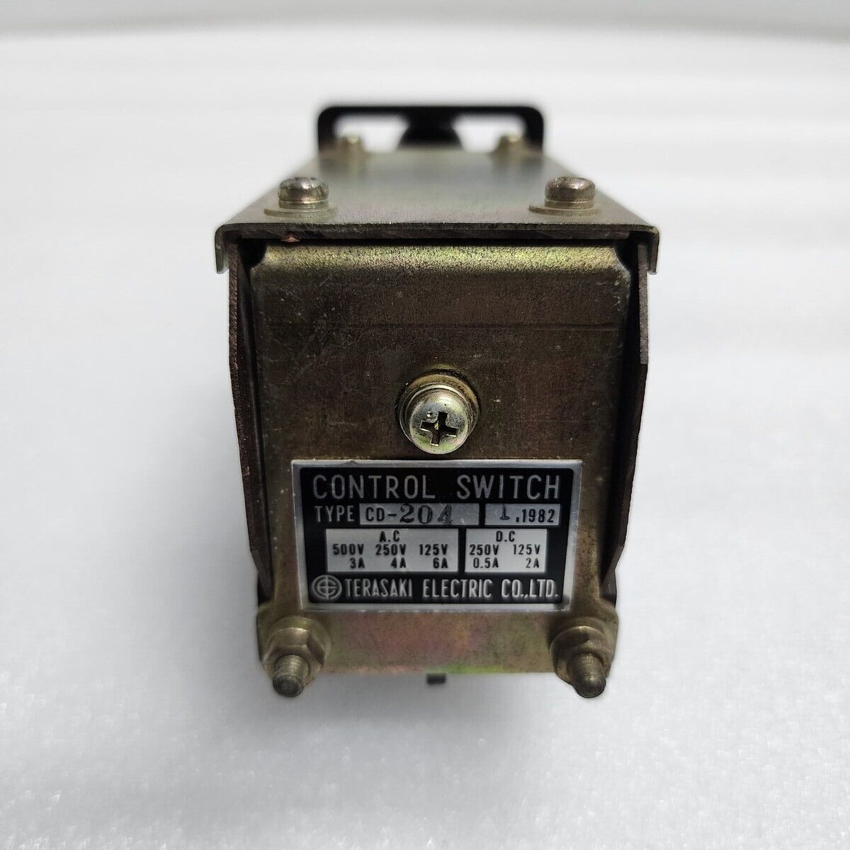 TERASAKI CD-204 CONTROL SWITCH 125-500VAC/125-250VDC