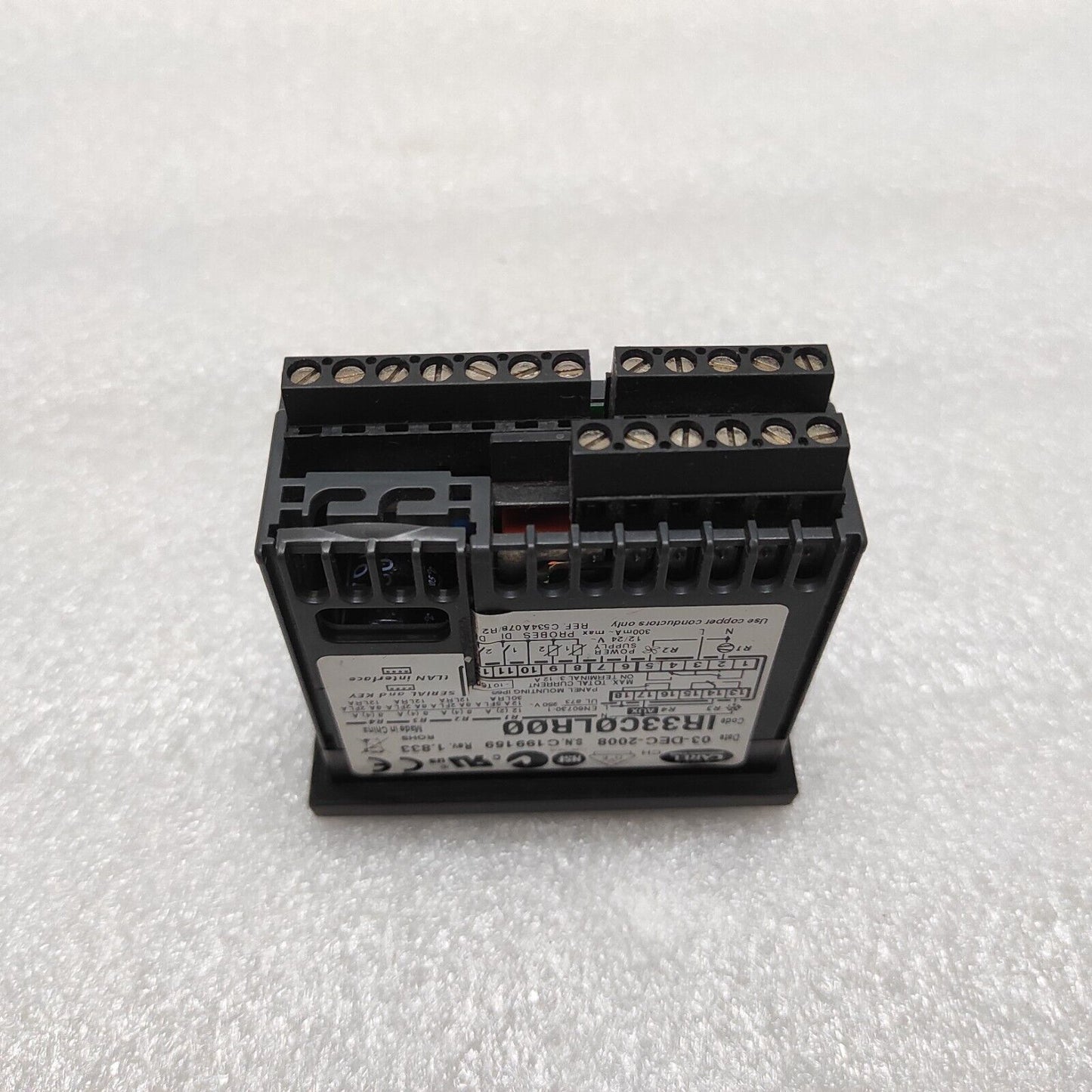 CAREL IR33C0LR00 REFRIGERATION DIGITAL TEMPERATURE CONTROLLER