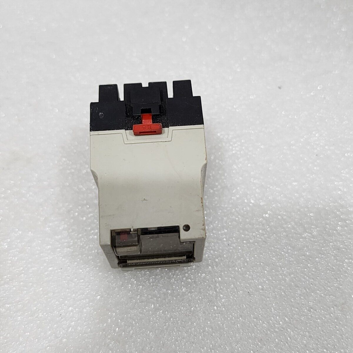 TELEMECANIQUE RHN 412B PLUG IN RELAY 24V