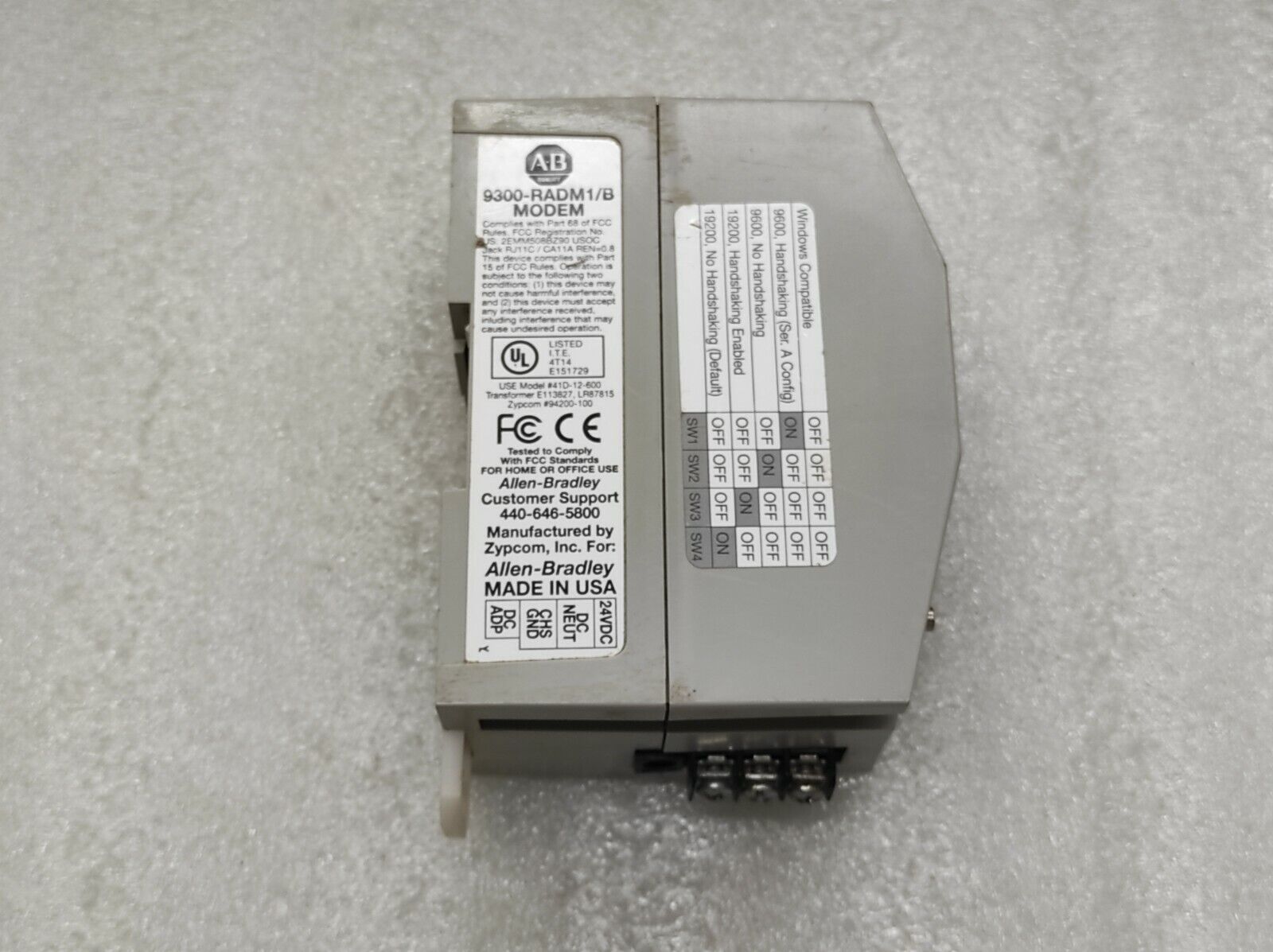 ALLEN BRADLEY 9300-RADM1/B MODEM