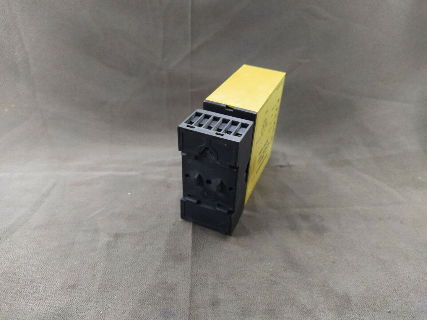 Carlo Gavazzi S 114 166 724 Pulse Continuity 24V DC S114166724