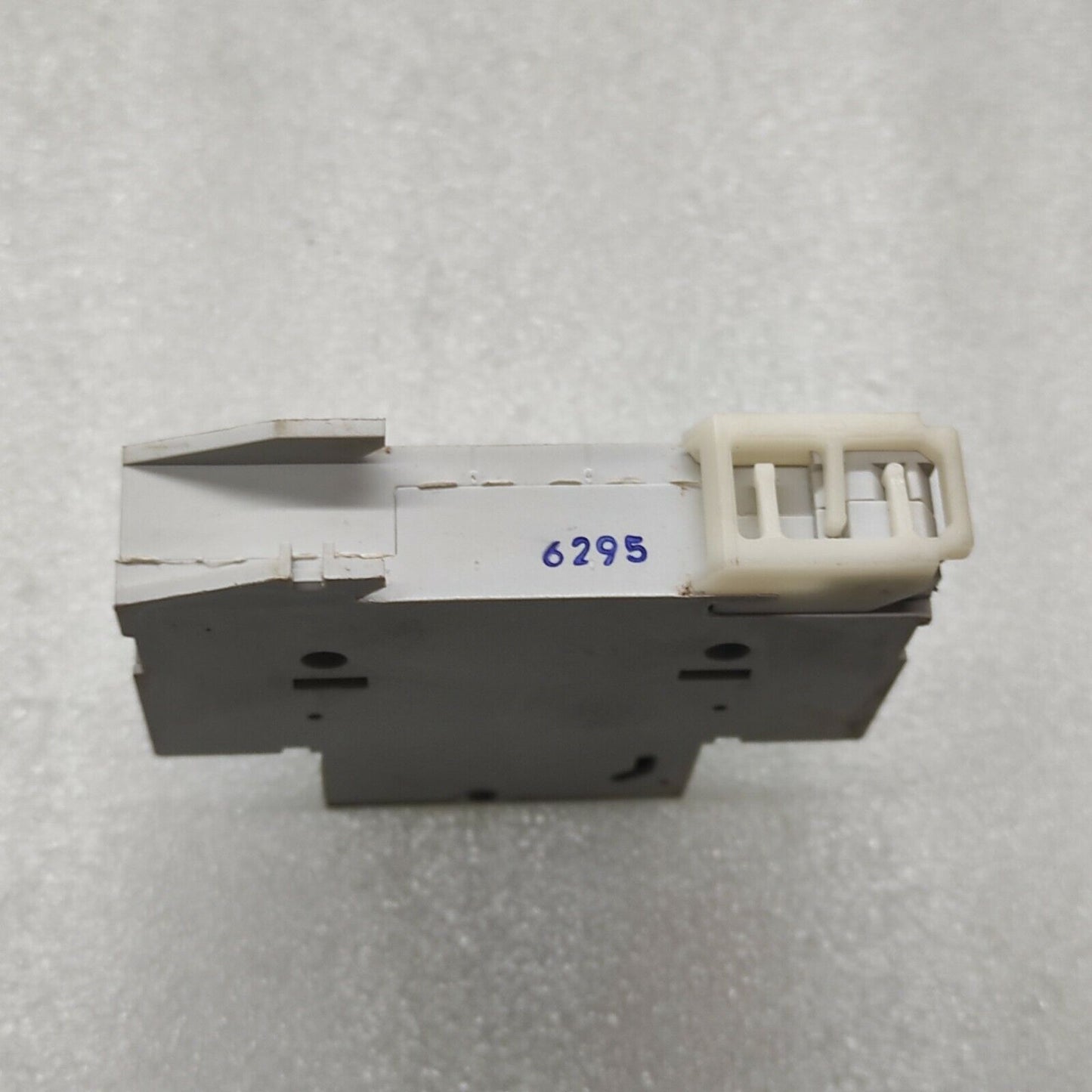 SIEMENS 3NW7 053 FUSE BASE 32A 400V