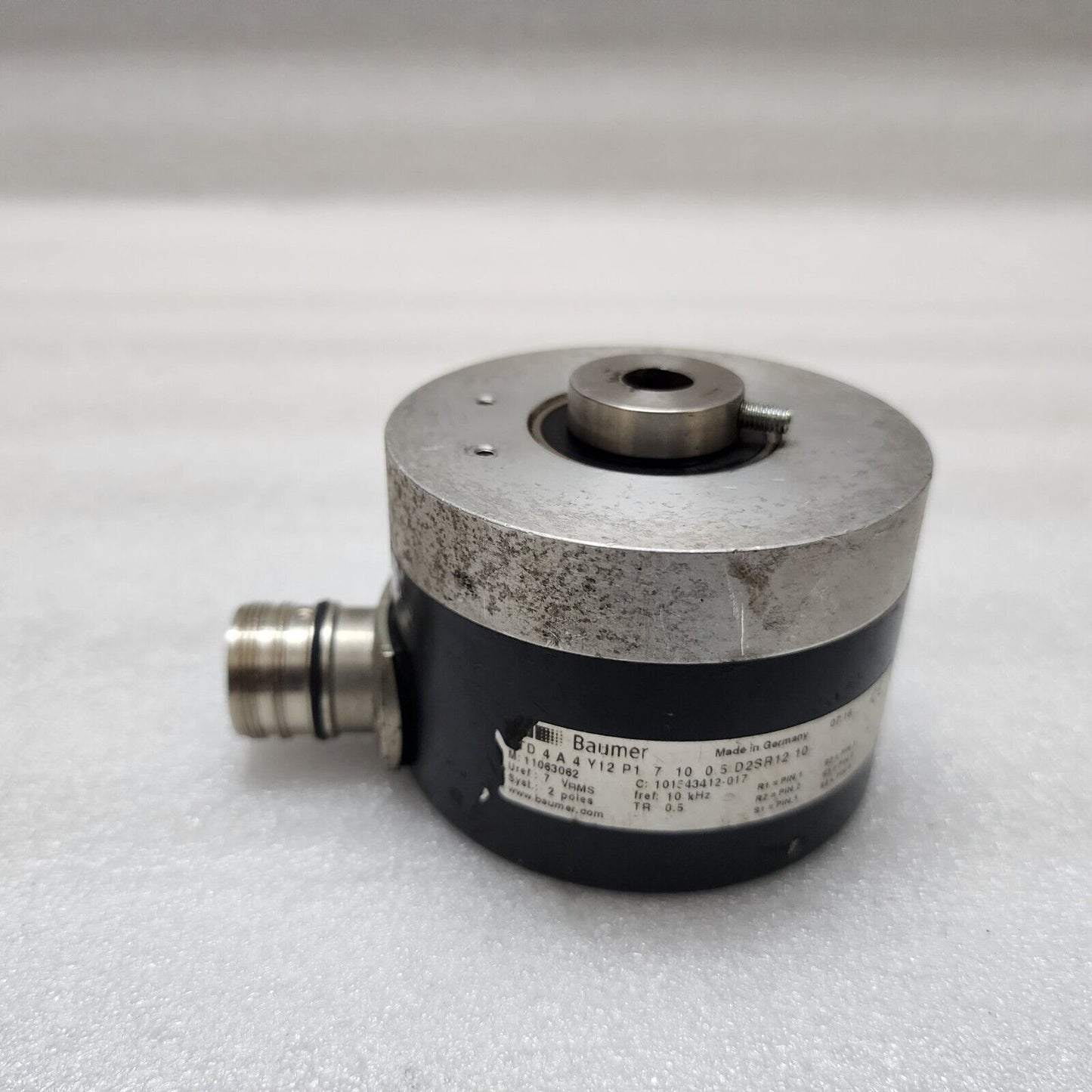 BAUMER RTD 4 A 4 Y 12 P1 7 10 0.5 D2SR12 10 ENCODER