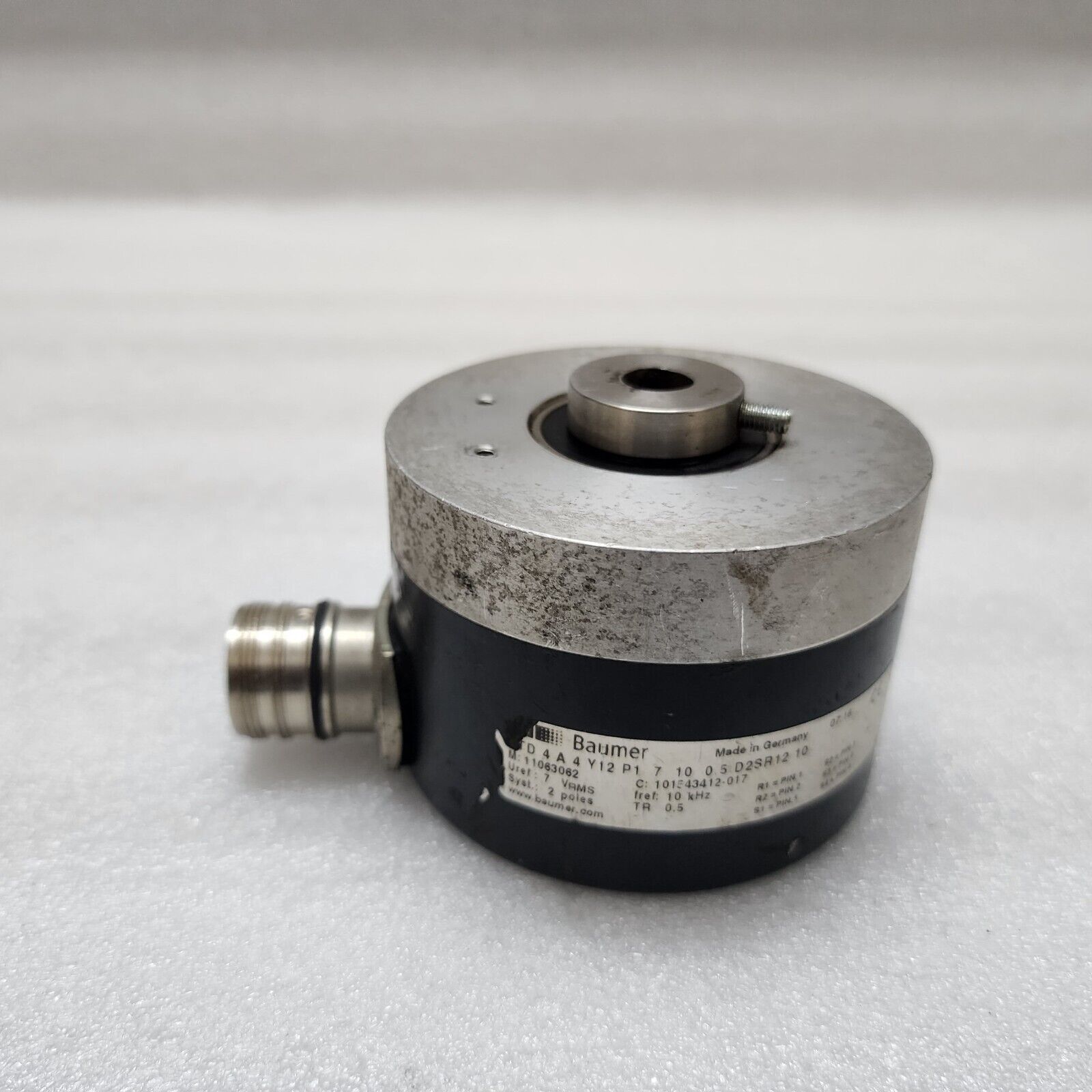 BAUMER RTD 4 A 4 Y 12 P1 7 10 0.5 D2SR12 10 ENCODER