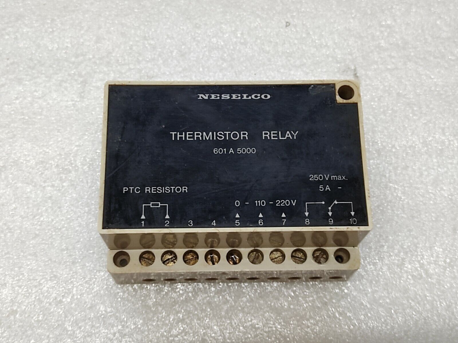 NESELCO 601 A 5000 THERMISTOR RELAY 601A5000