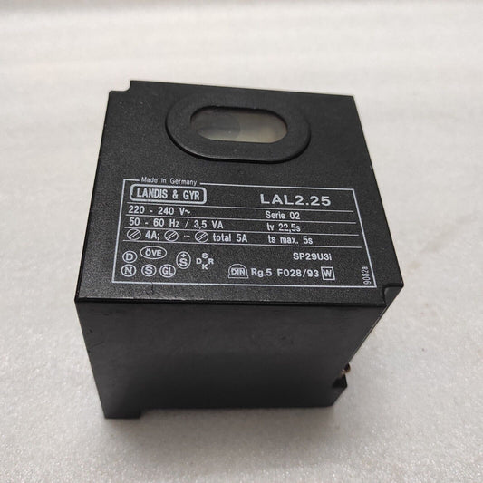 LANDIS & GYR LAL2.25 BURNER CONTROL 220-240V BODY BROKEN