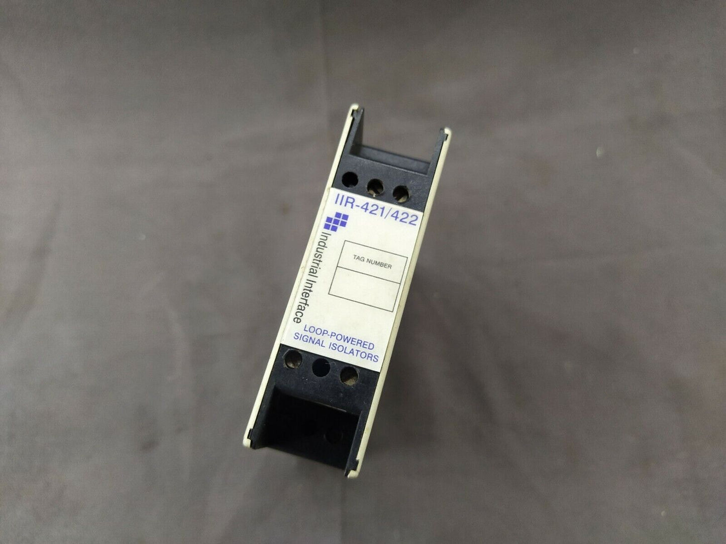 Industrial Interface IIR-421/422 Loop Powered Signal Isolator IIR-421-422