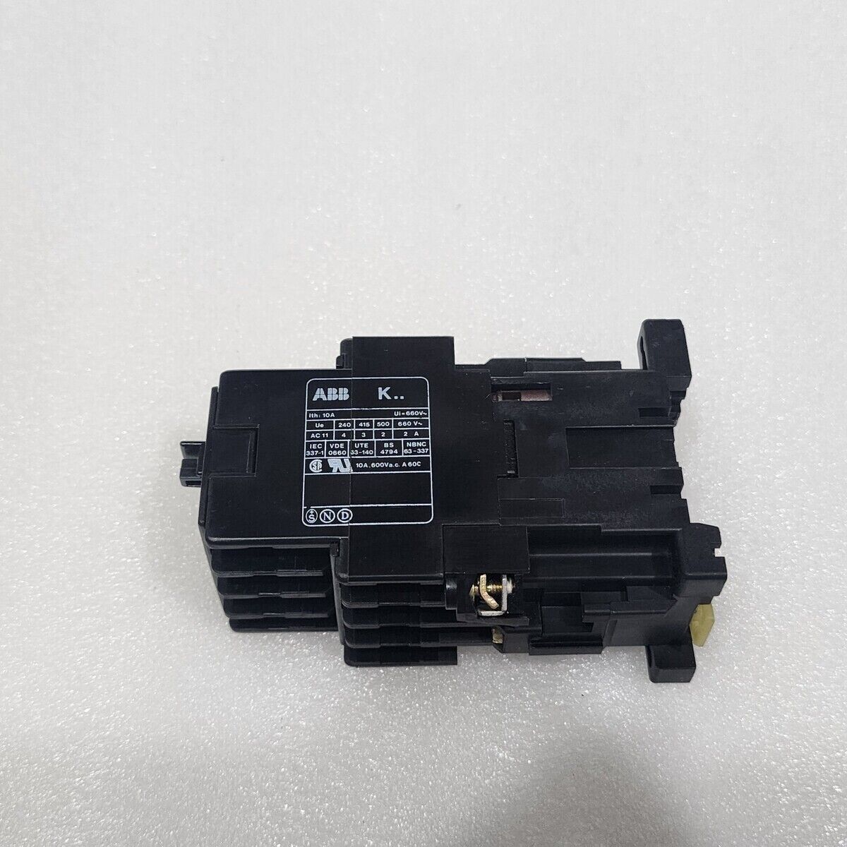 ABB K44E CONTROL RELAY FPH1421001R0444 COIL VOLTAGE 110-127V