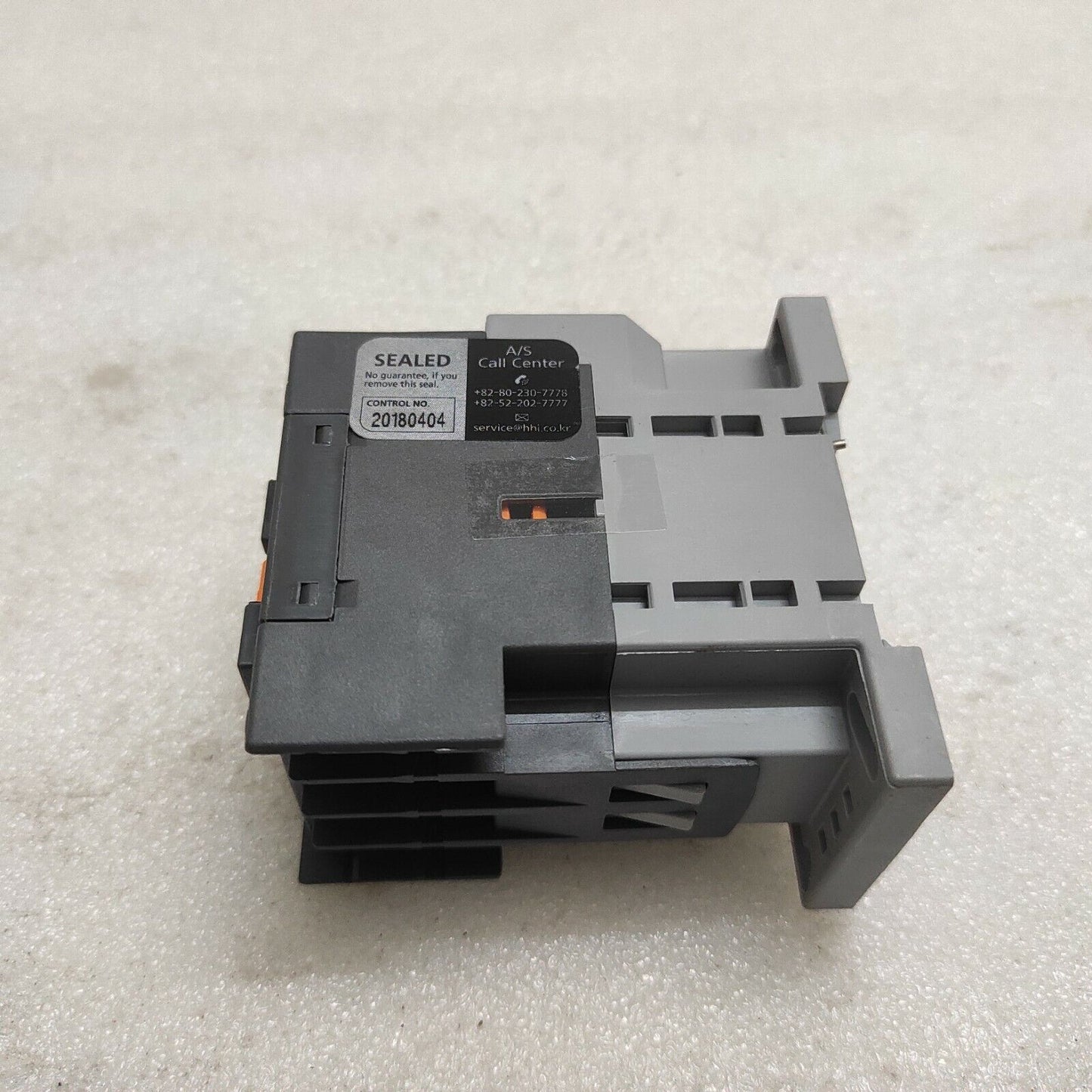 HYUNDAI ELECTRIC UMX22 MAGNETIC CONTACTOR COIL VOLTAGE 100-110V 