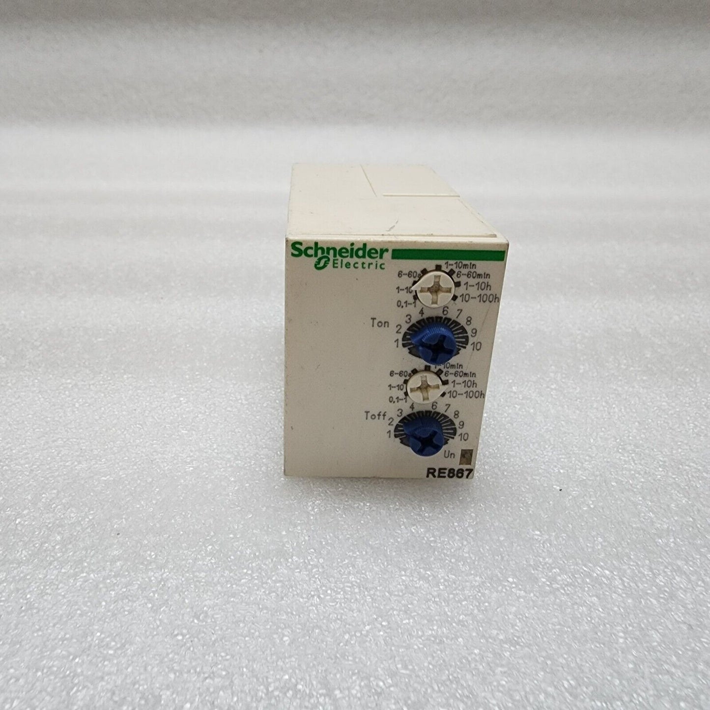 RE88867455 UNIVERSAL PLUG IN TIMING RELAY 24VDC/24-240VAC