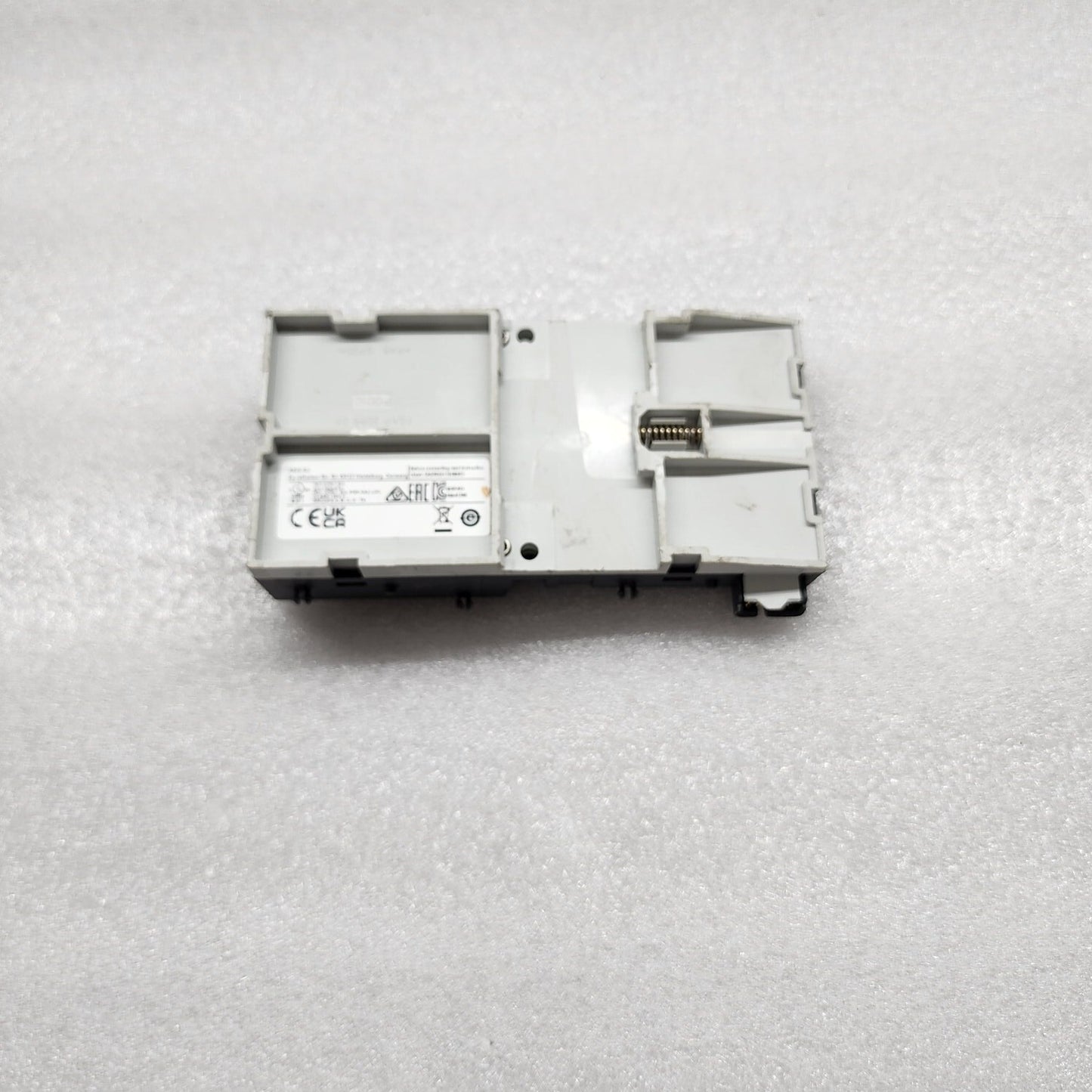 ABB TU516 I/O TERMINAL UNIT 1SAP212000R0001