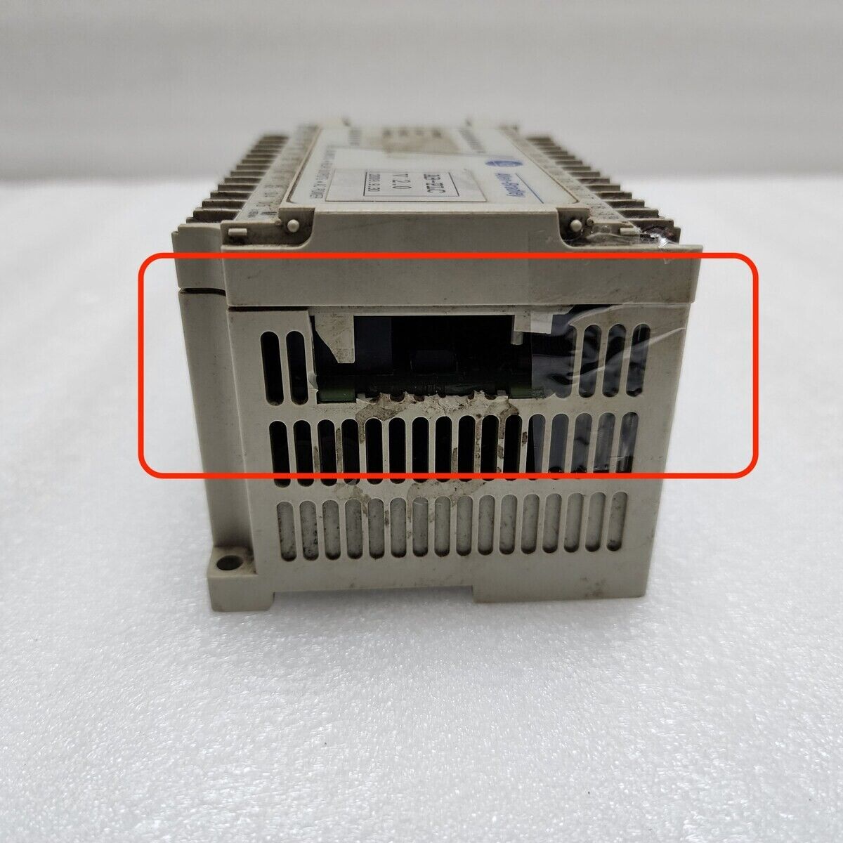 ALLEN BRADLEY CAT 1761-L16BWA SER E MICROLOGIX 1000 BODY DAMAGED