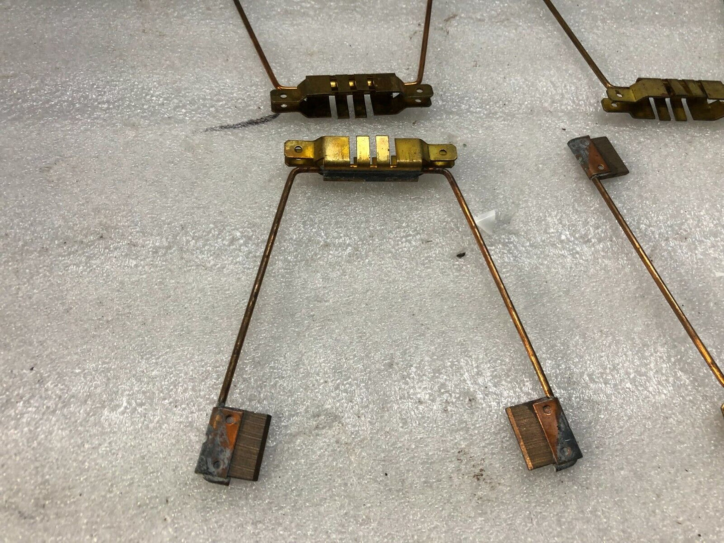 MACGREGOR 875 17003-001 SIGNAL BRUSH LOT OF 4 UNIT