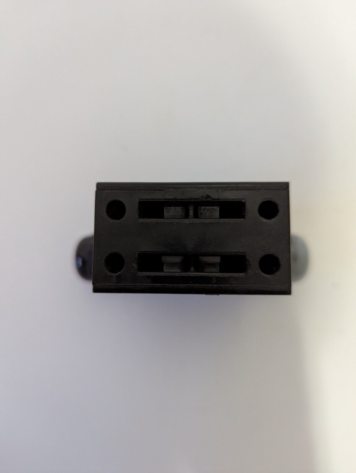 Schmersal AZ16ZVK Safety door switch