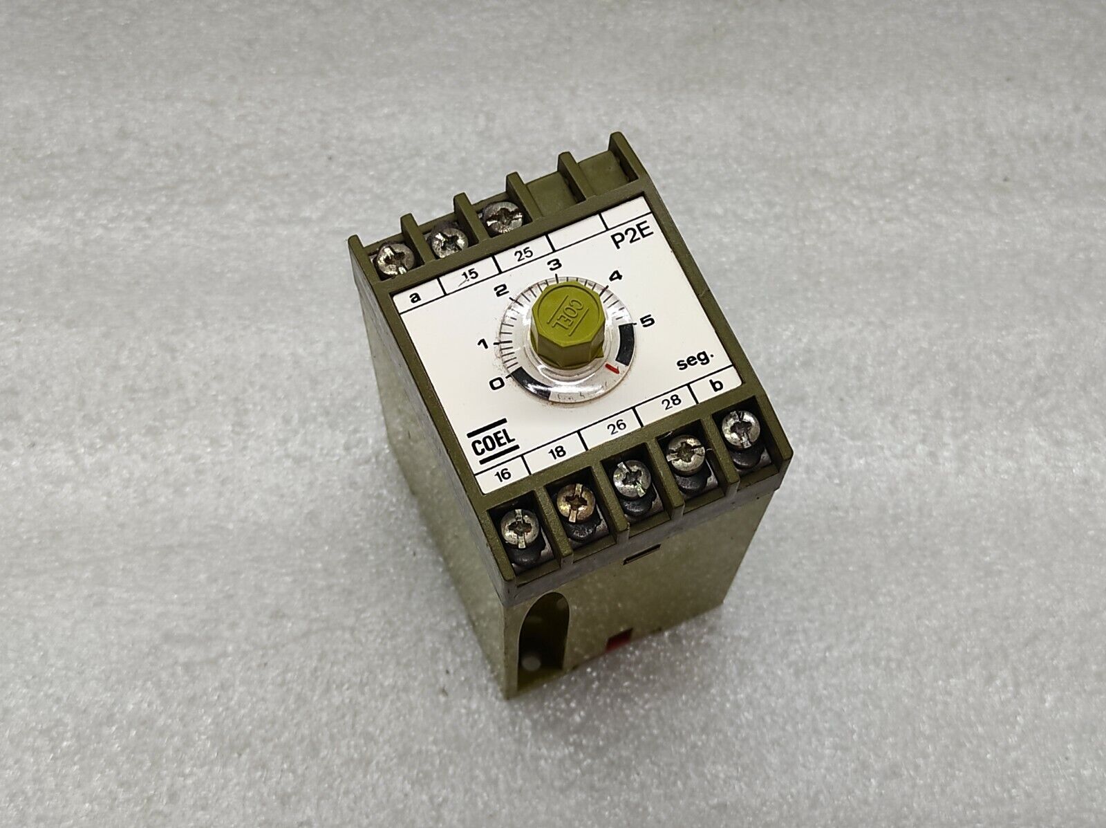 COEL P2E TIME DELAY RELAY 110V 0-5 SEC