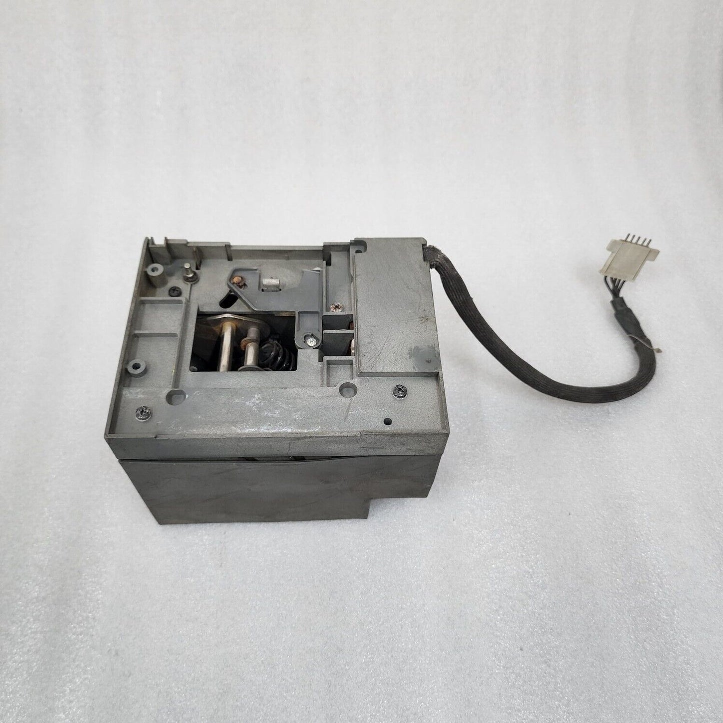 ABB T4-T5 MOTOR OPERATOR BB21048714 220-250V