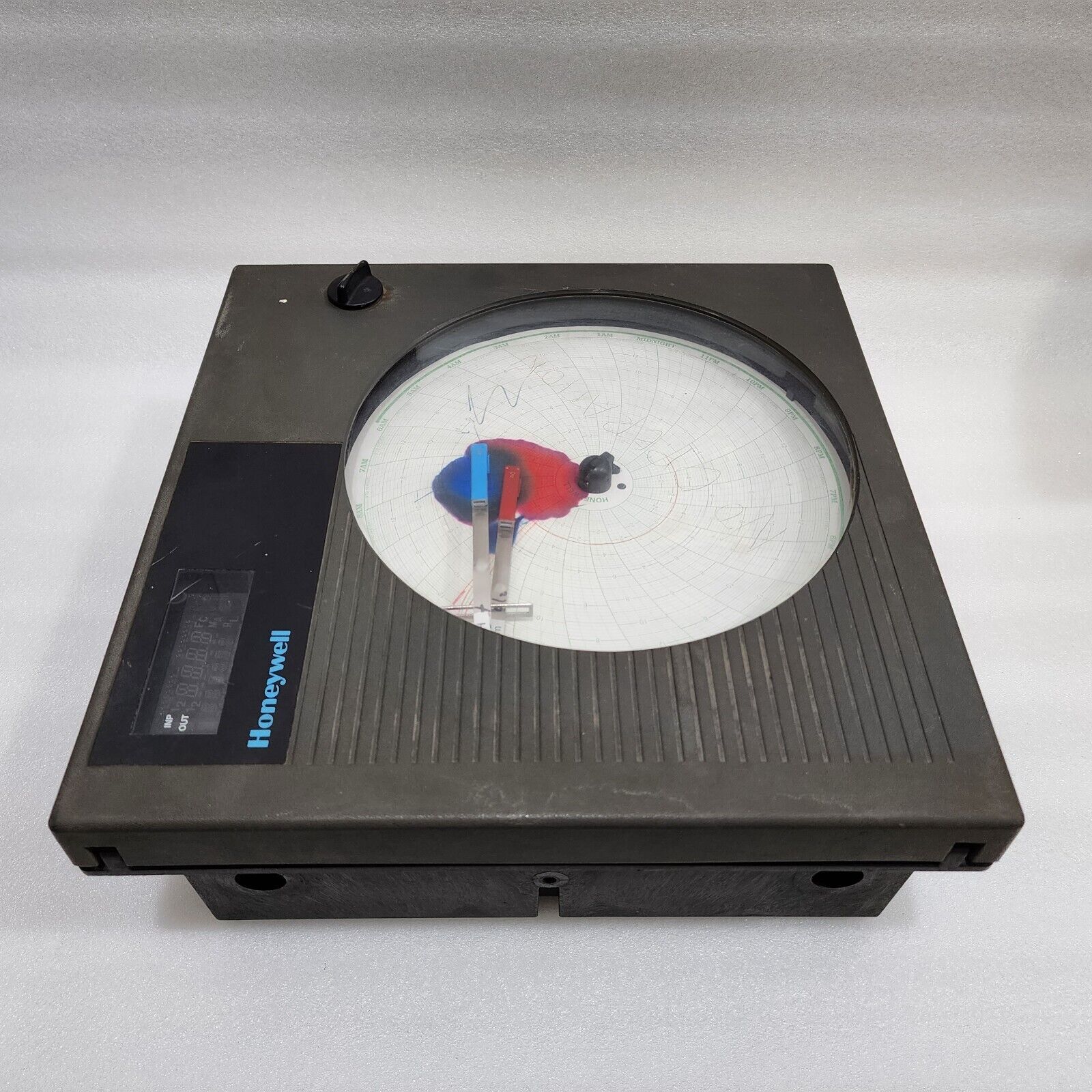 HONEYWELL DR4300 CIRCULAR CHART RECORDER DR4312-0000-G0100 100-240VAC