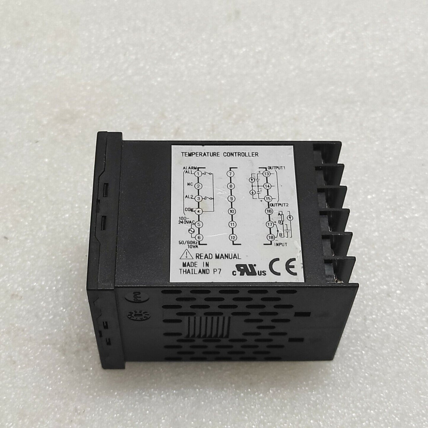 FUJI ELECTRIC PXF4 TEMPERATURE CONTROLLER PXF4ACR2-1VY00-P 100-240VAC 