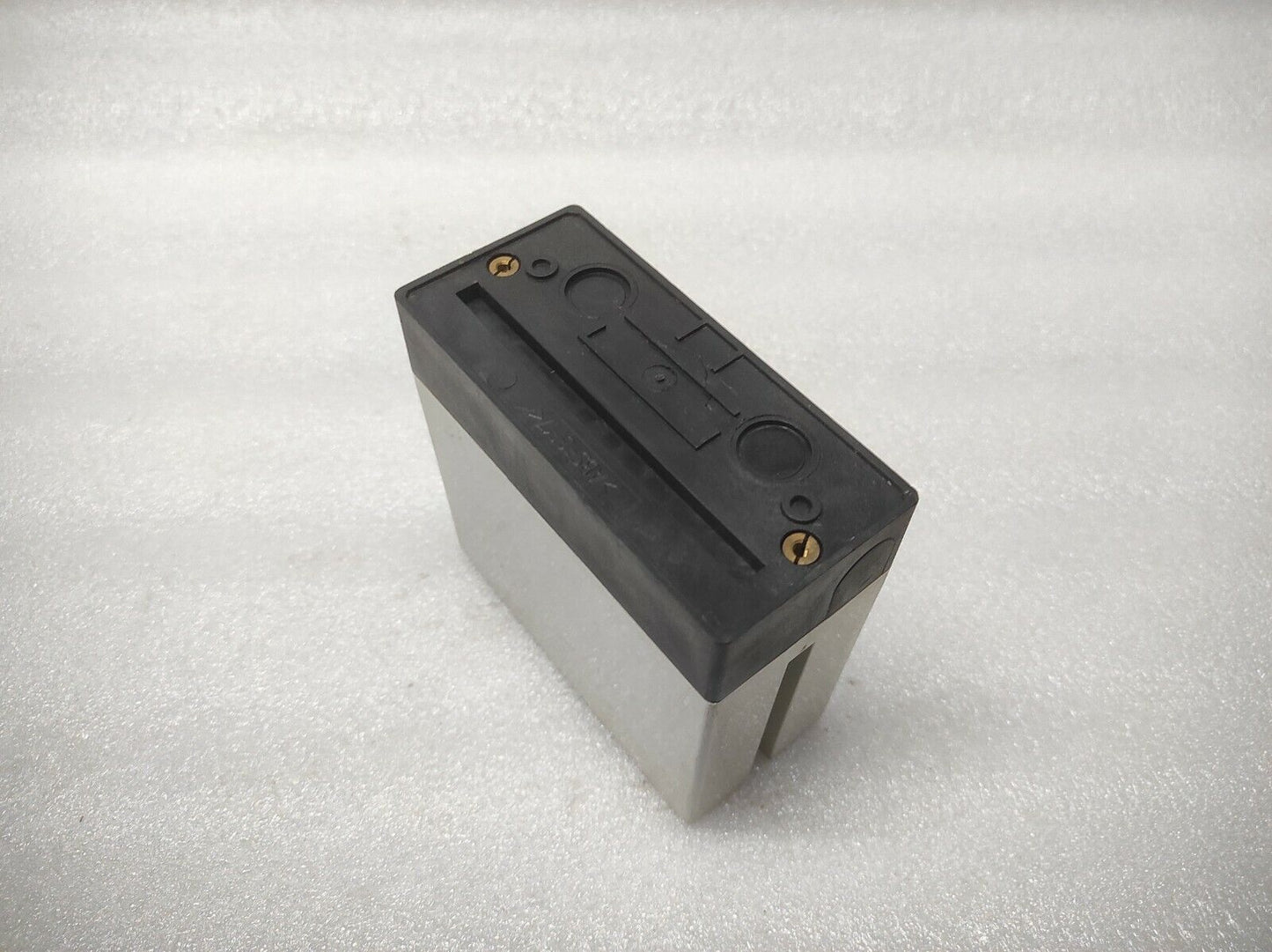 HONEYWELL R4343-E1014 FLAME RELAY 230VAC