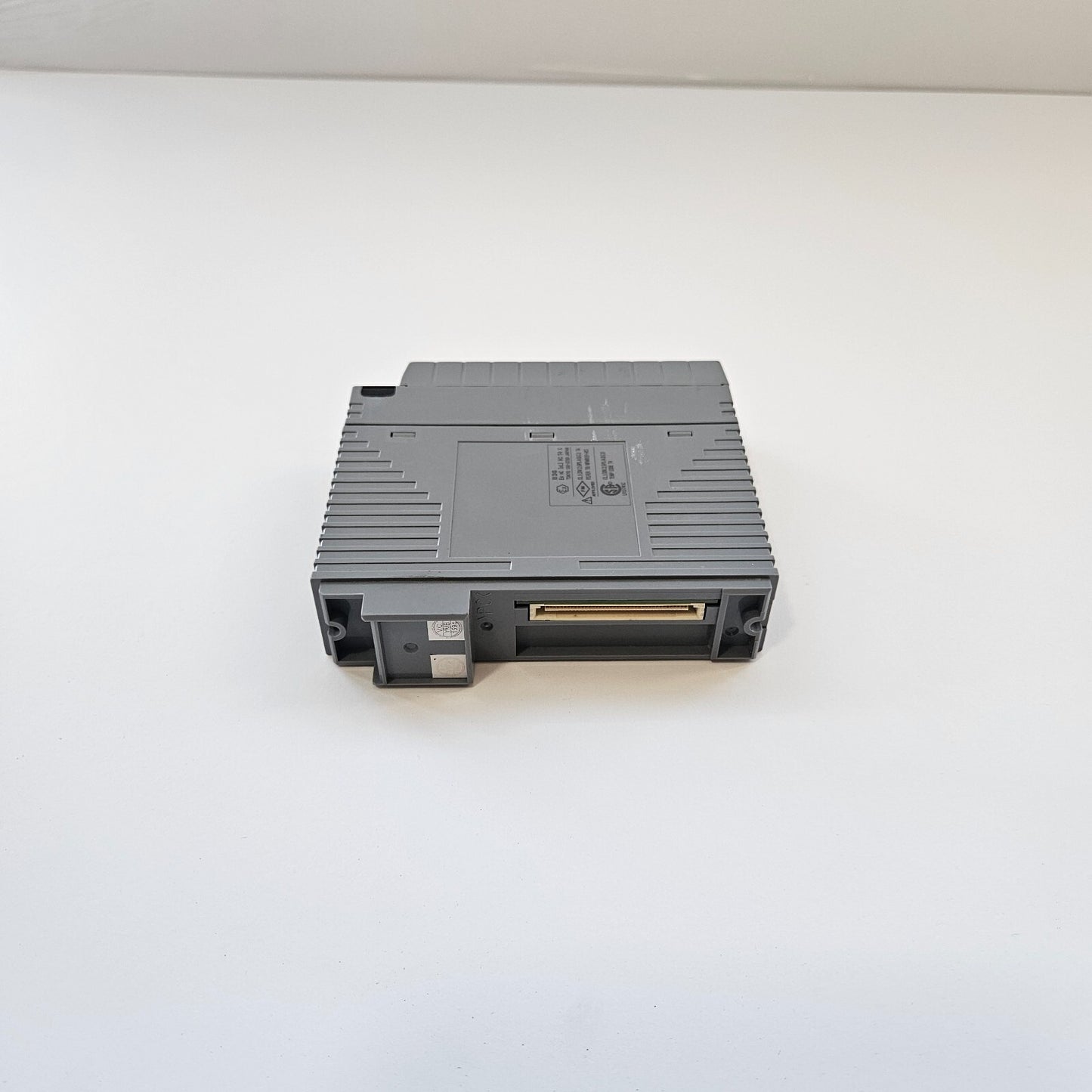 YOKOGAWA ADV551-P10 S2 DIGITAL OUTPUT MODULE ADV551