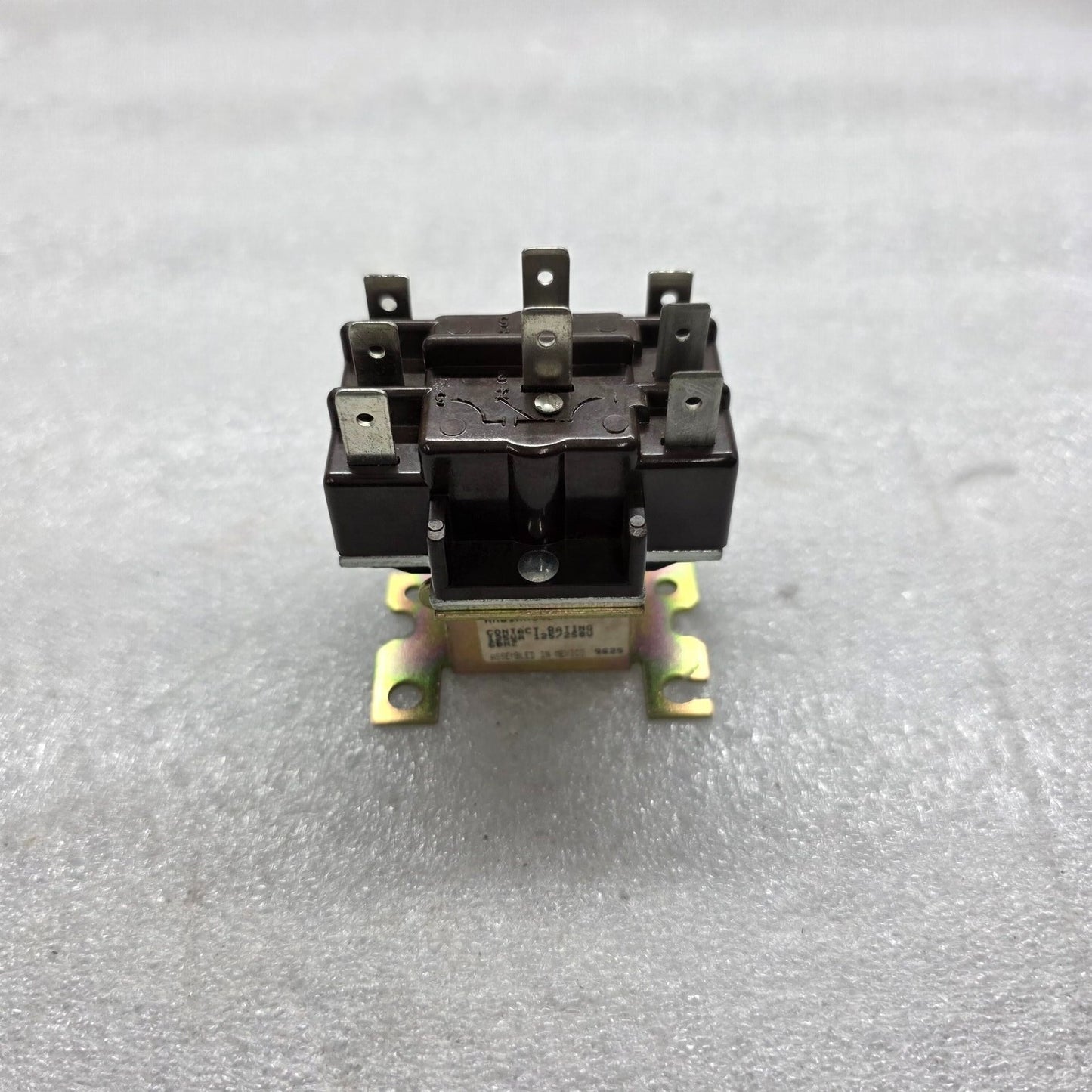 WHITE RODGERS W-R7RBM 2-POLE RELAY 91-162006-16302 24V HN61KK040