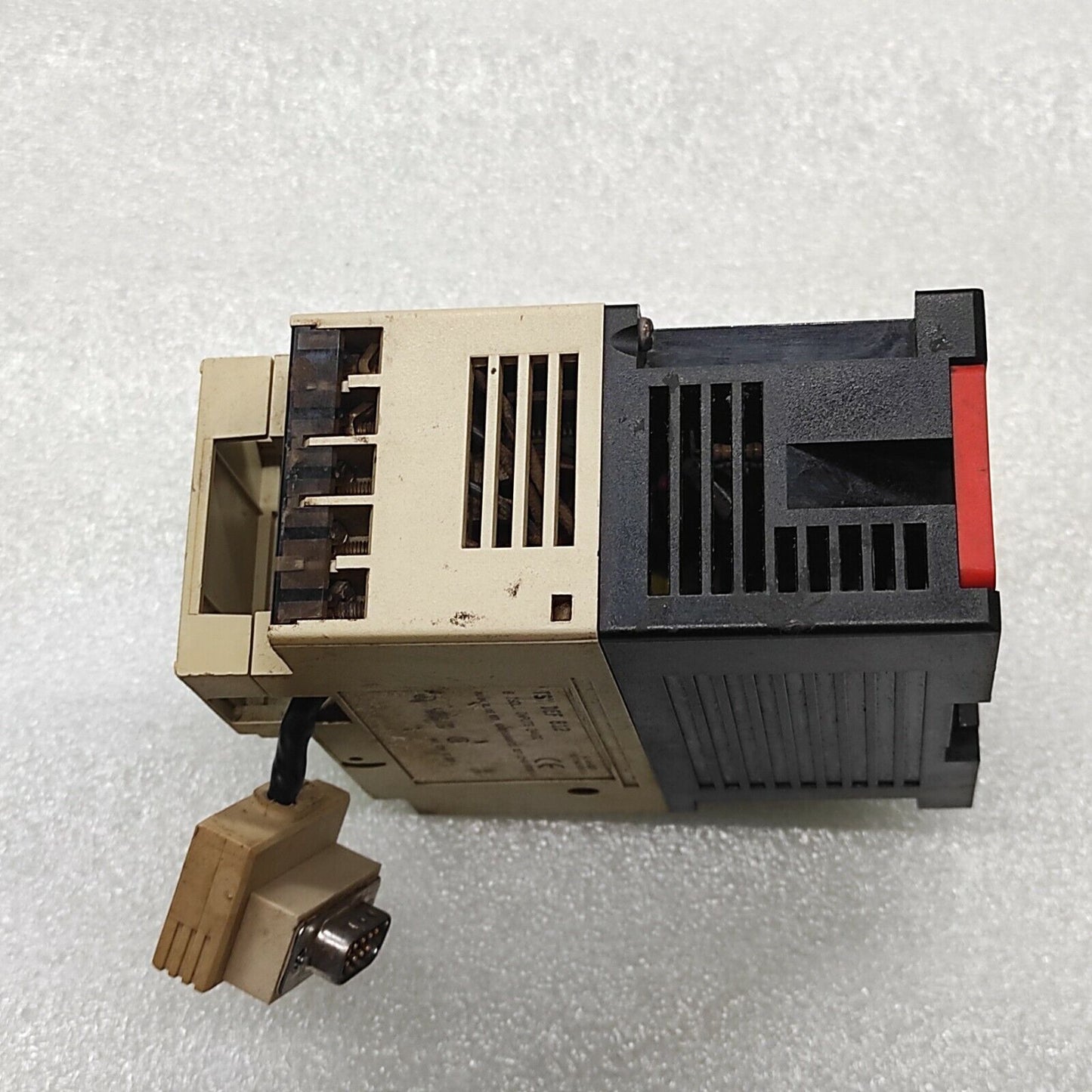 SE TSX DEF 812 INPUT MODULE TSXDEF812